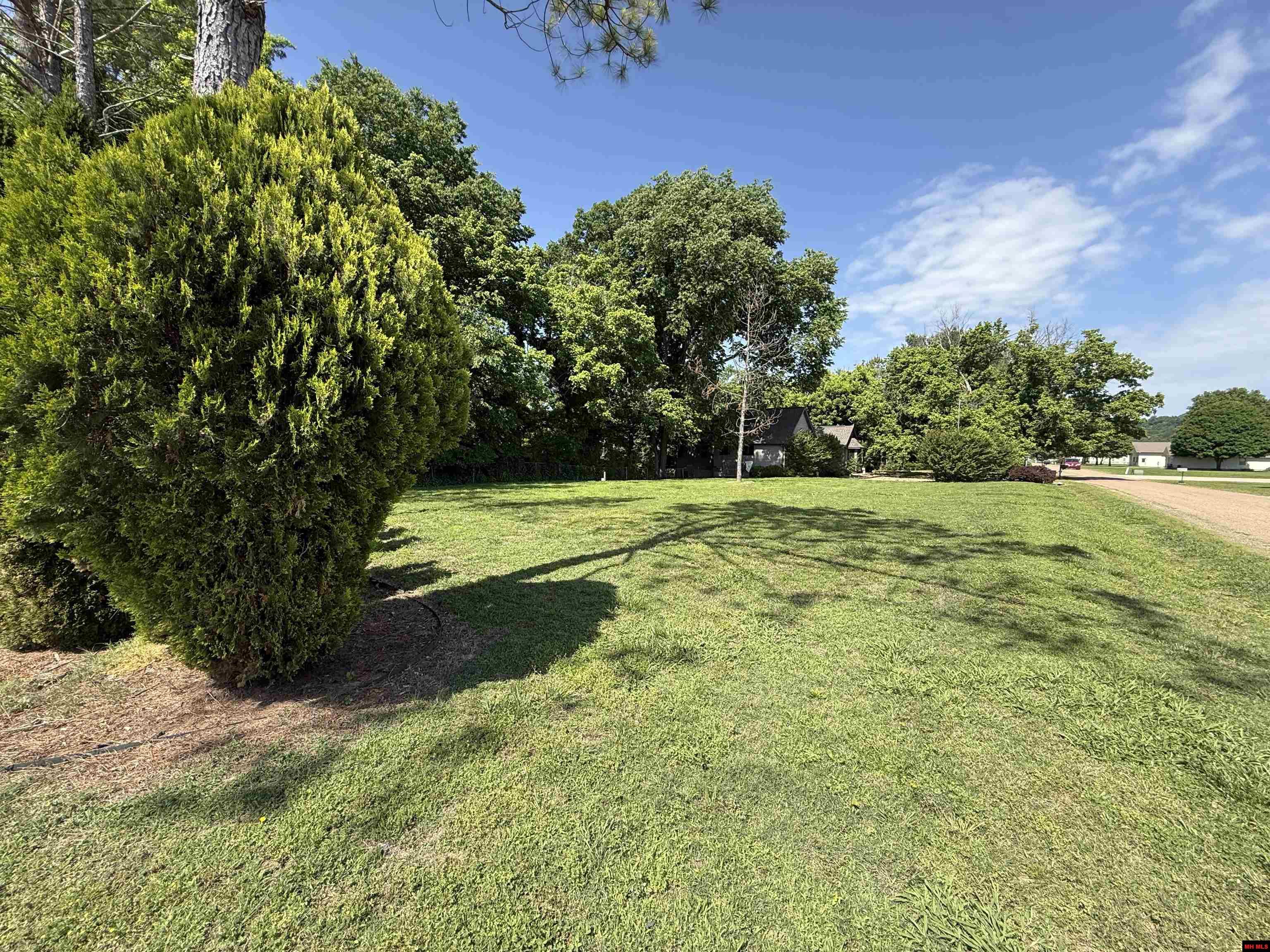 288 Valley Airport Drive
