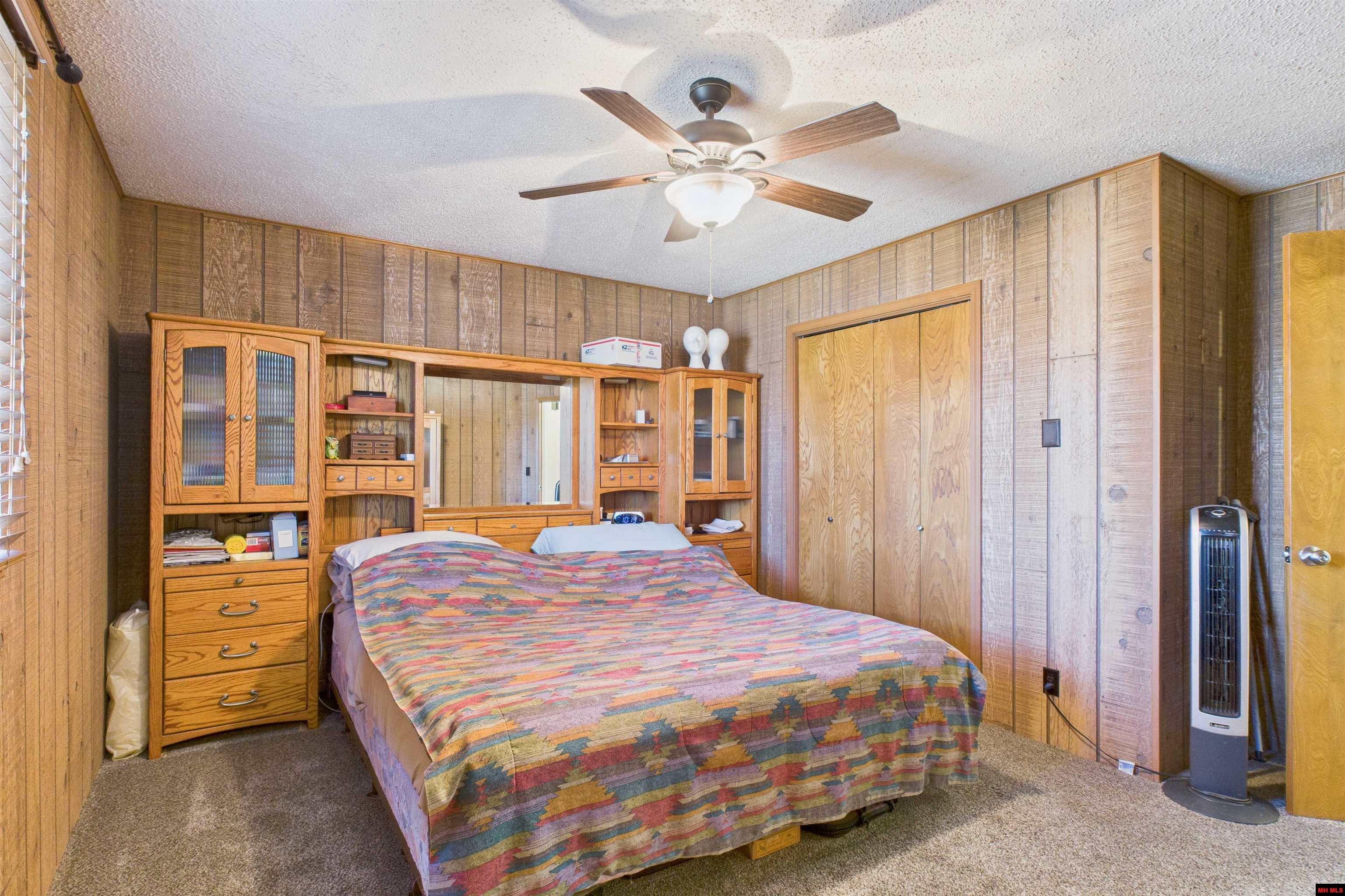 1019 Buzzard Roost Cutoff