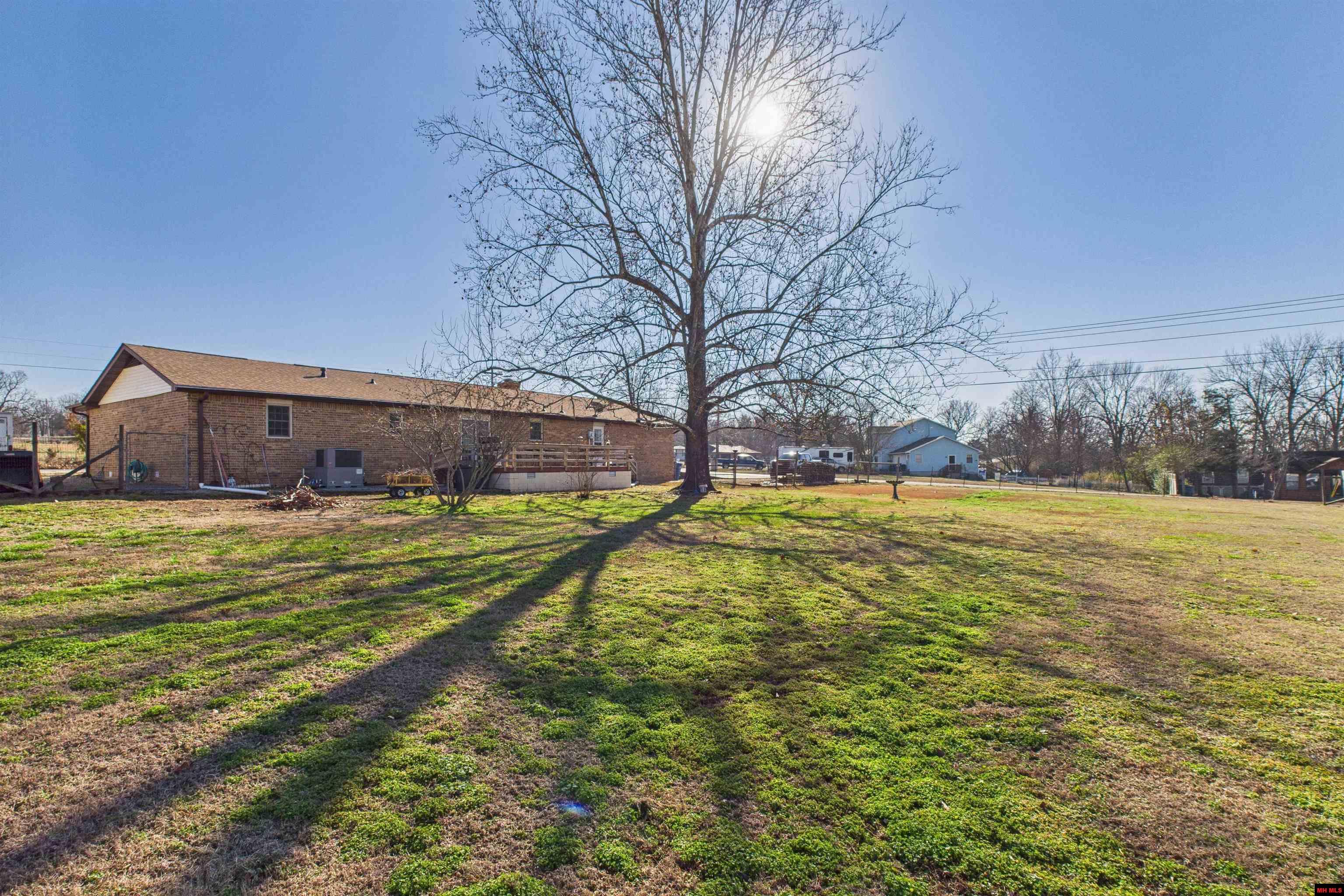 1019 Buzzard Roost Cutoff