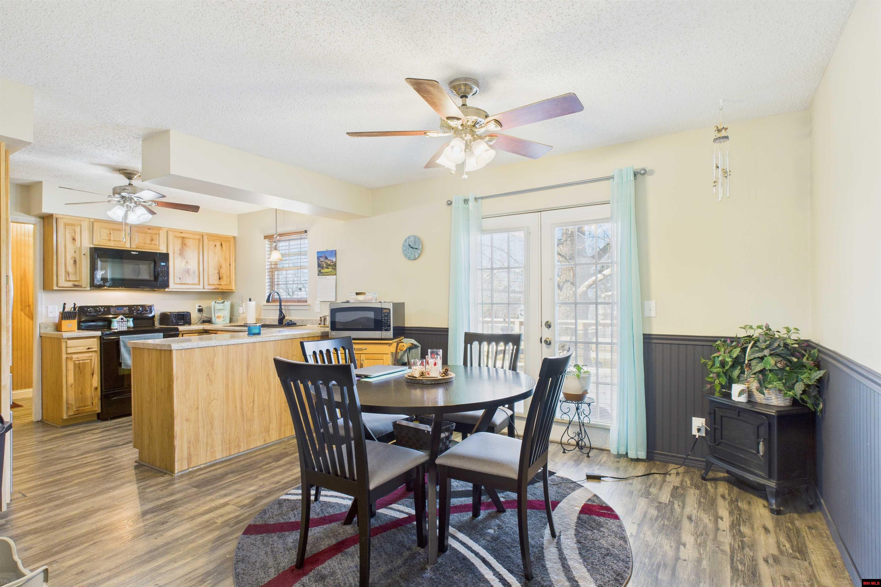 1019 Buzzard Roost Cutoff