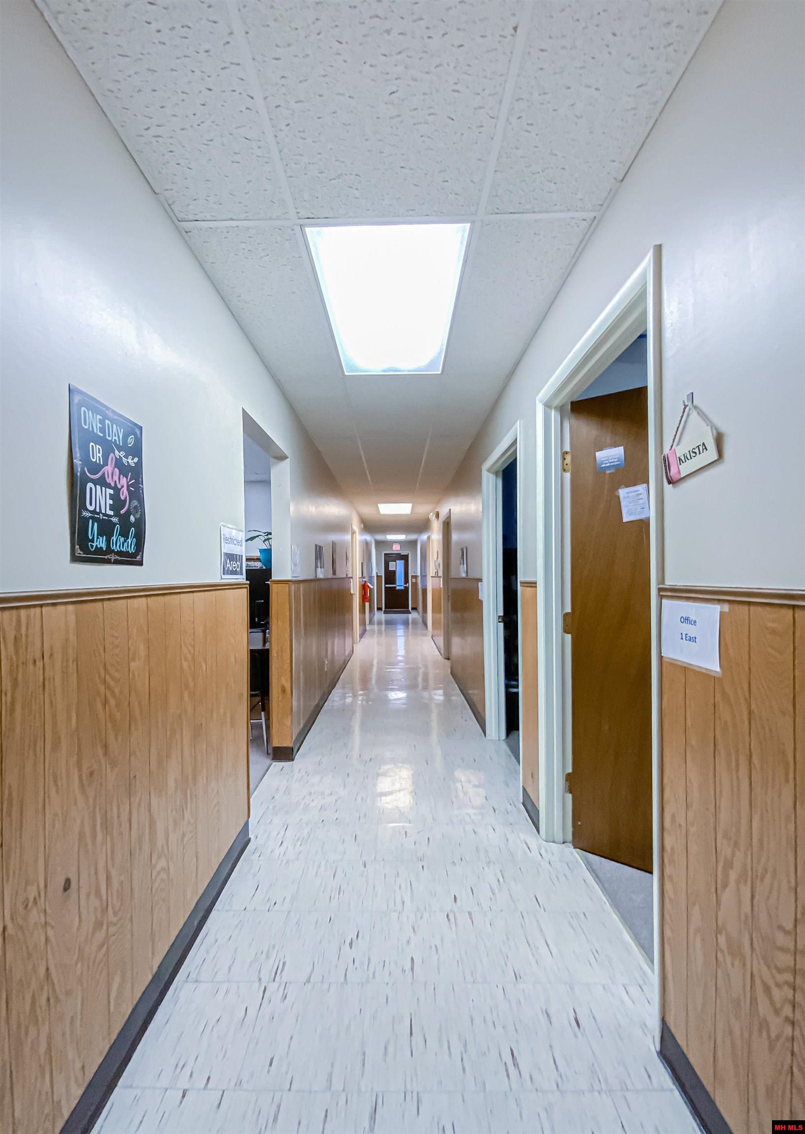 114 E OLD MAIN STREET Yellville, AR