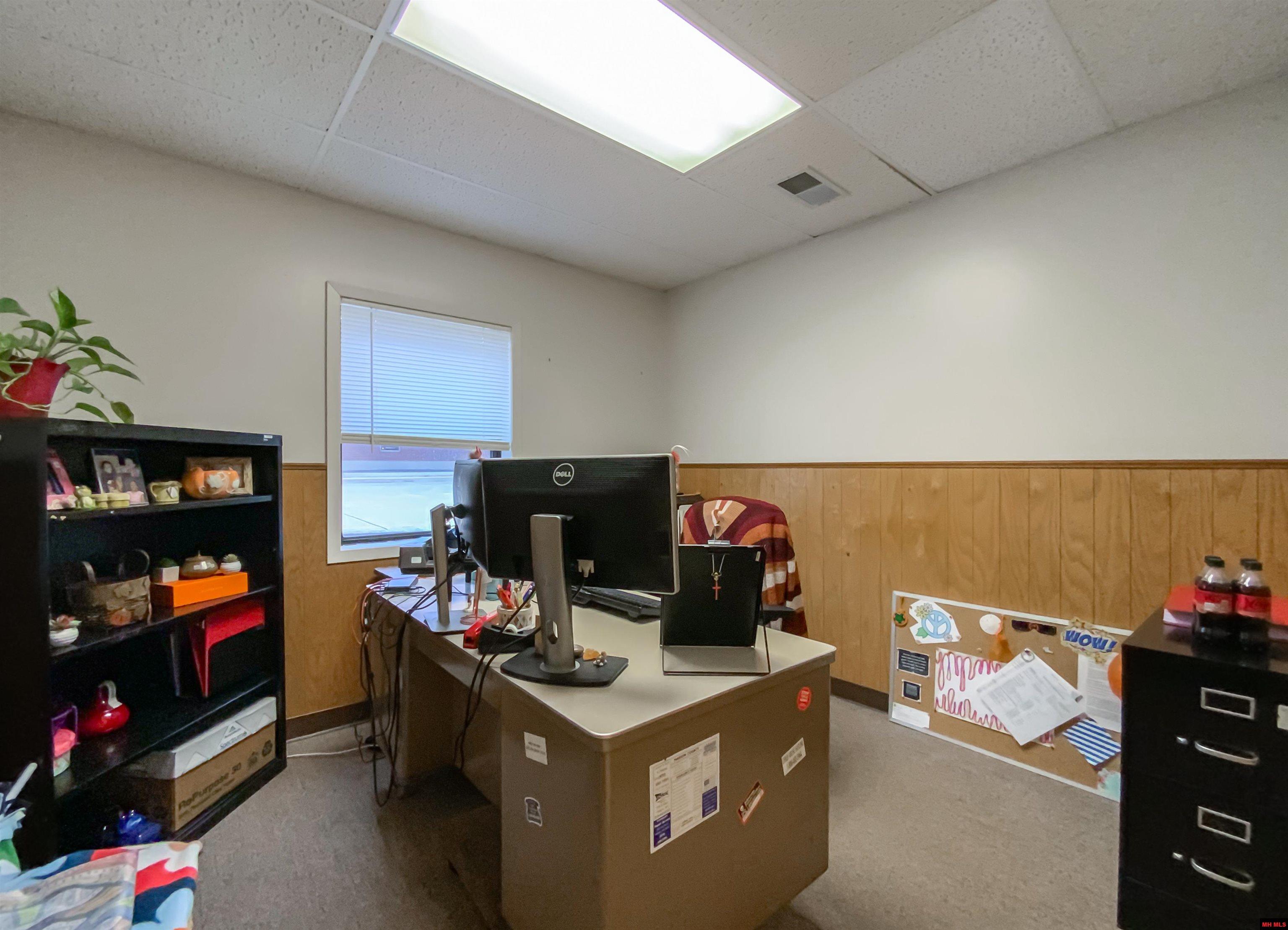 114 E OLD MAIN STREET Yellville, AR