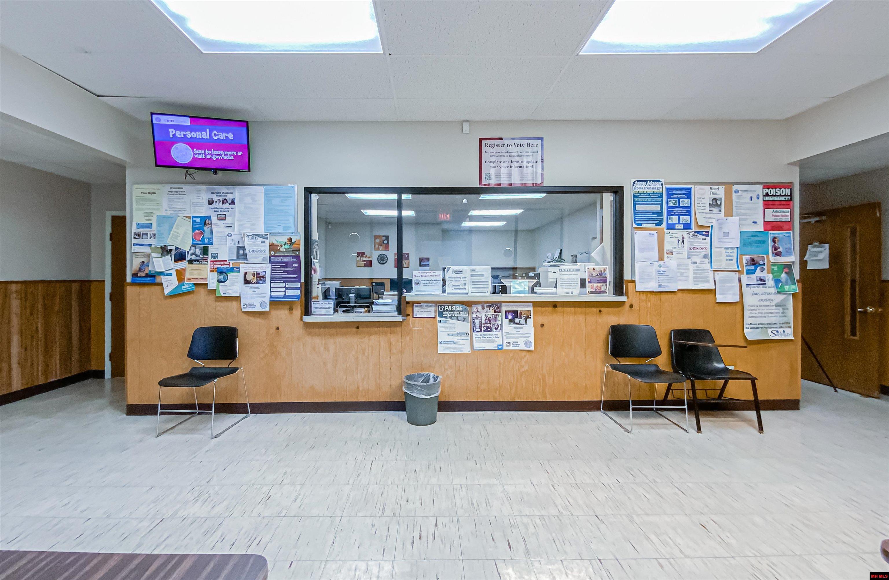 114 E OLD MAIN STREET Yellville, AR