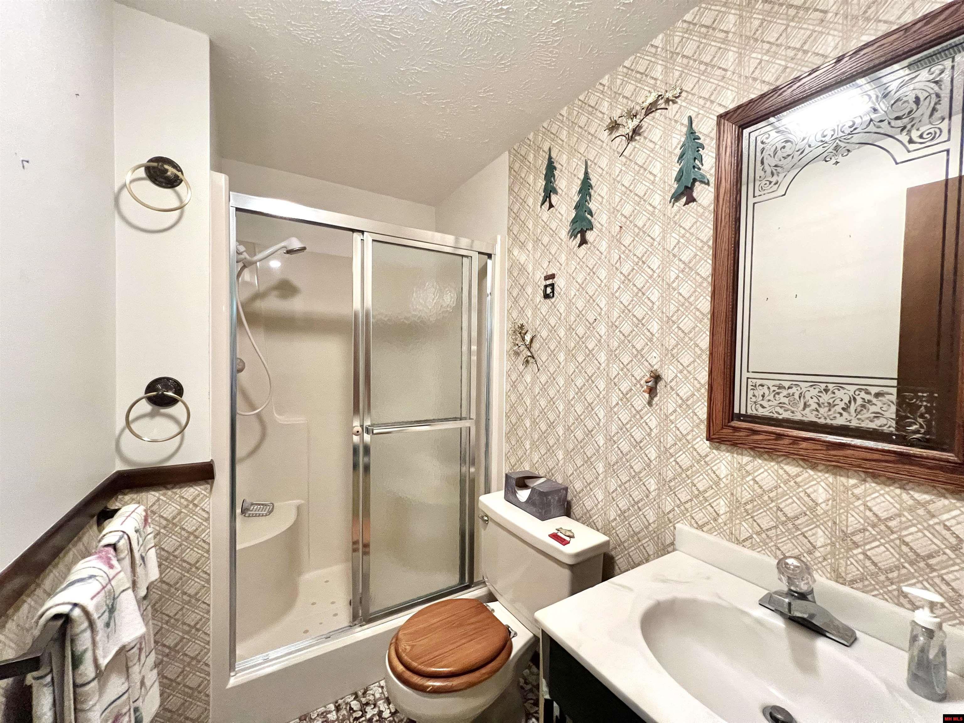 1285 Robinson Point Road