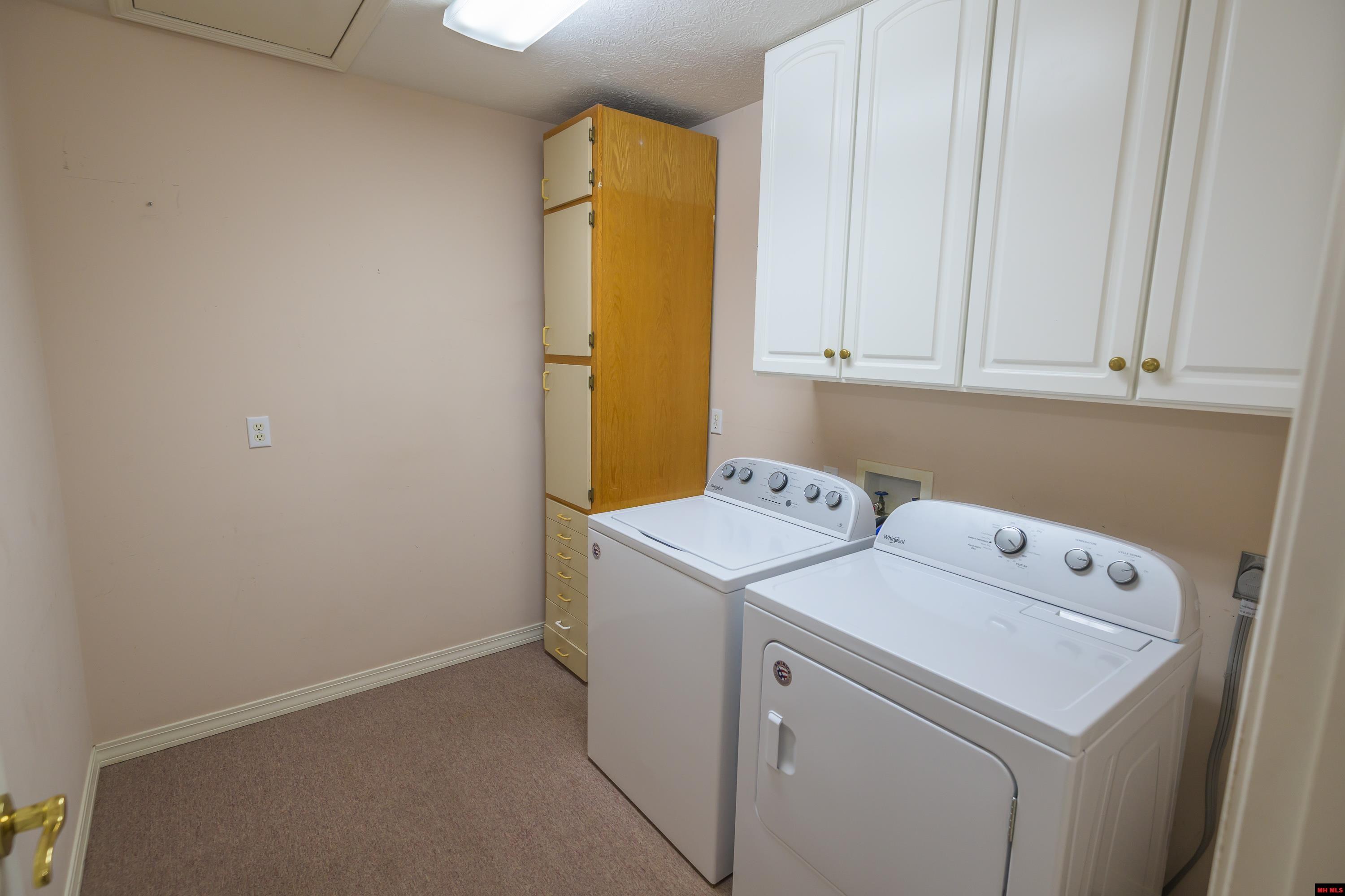616 LEATHERWOOD DRIVE Mountain Home, AR