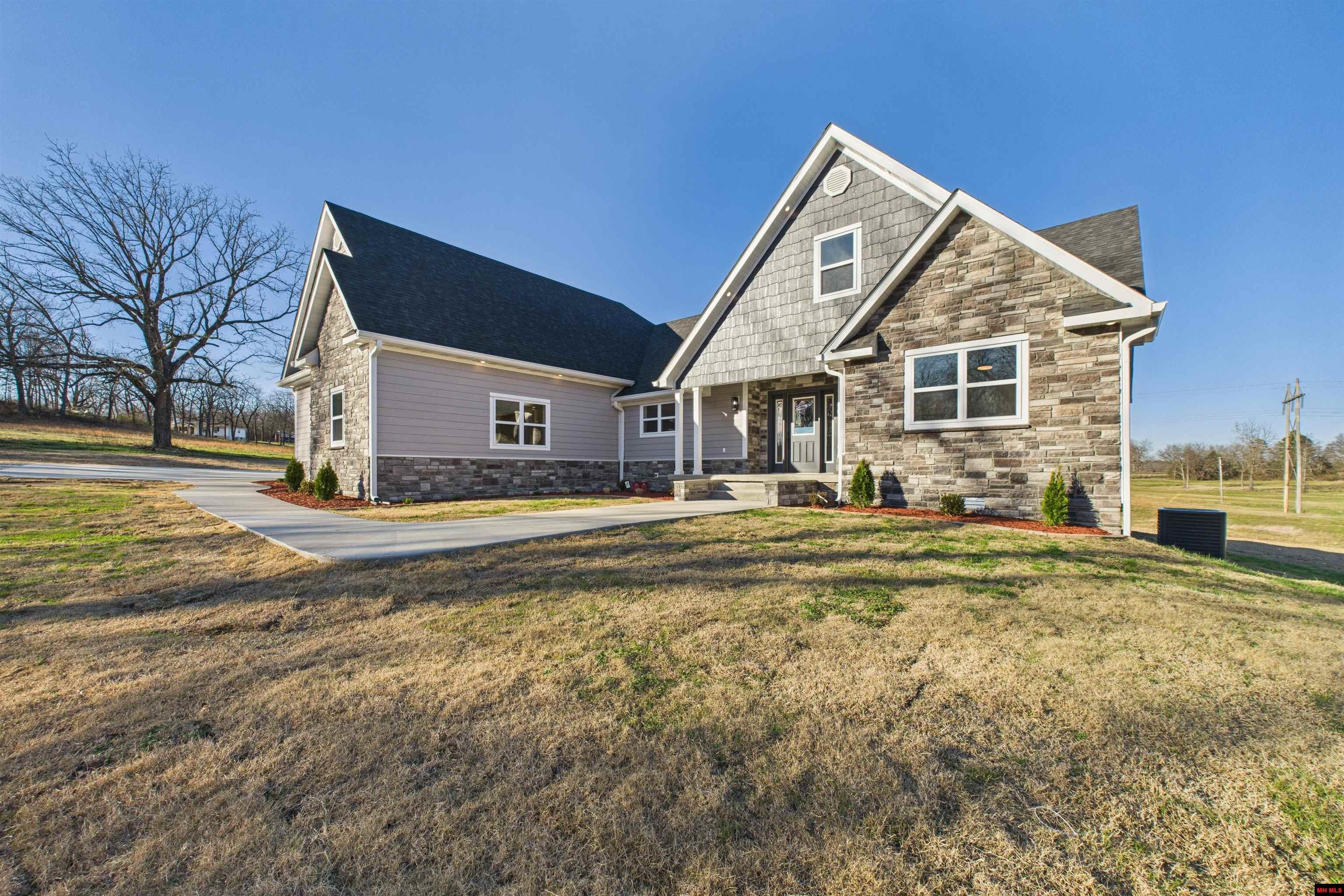 744 RODNEY CUTOFF Jordan, AR 72519