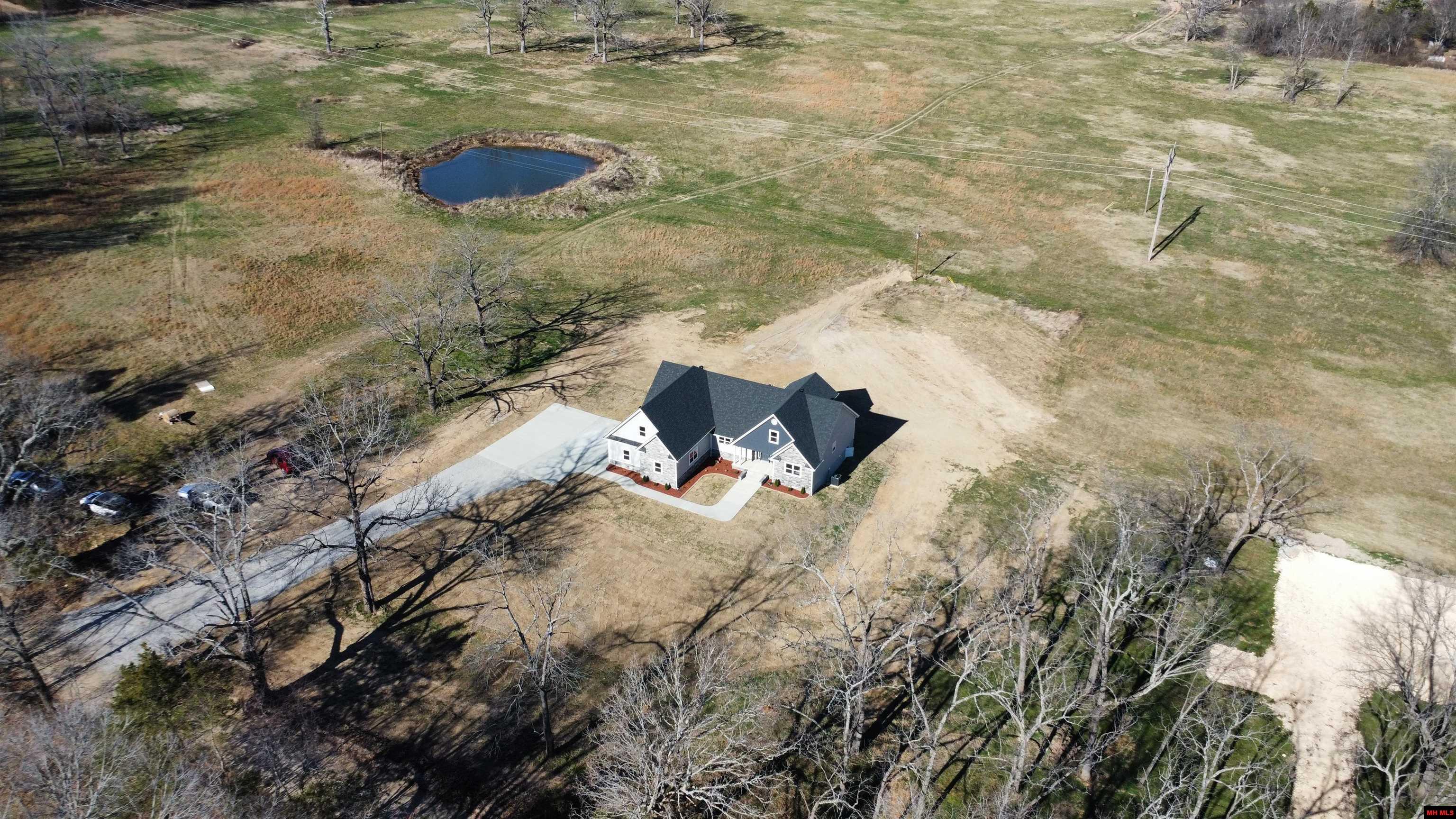 744 RODNEY CUTOFF Jordan, AR 72519