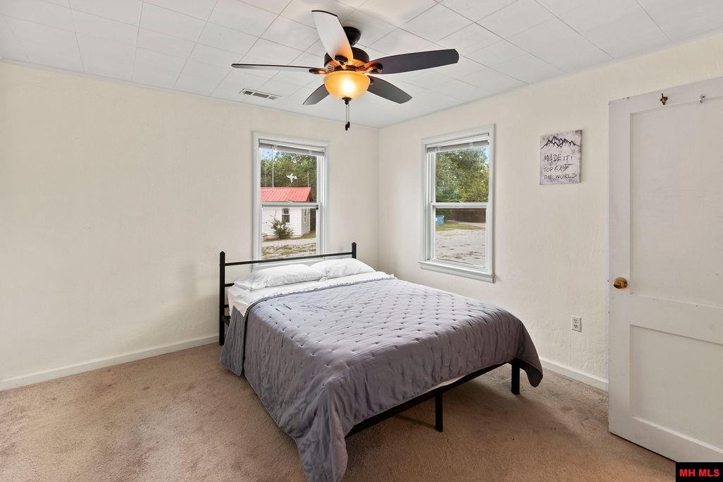 Unit 16 Golden Acre Road