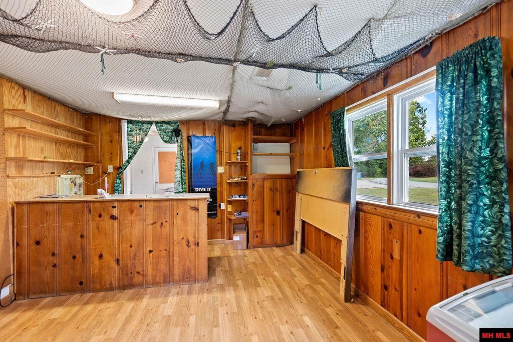 Unit 16 Golden Acre Road