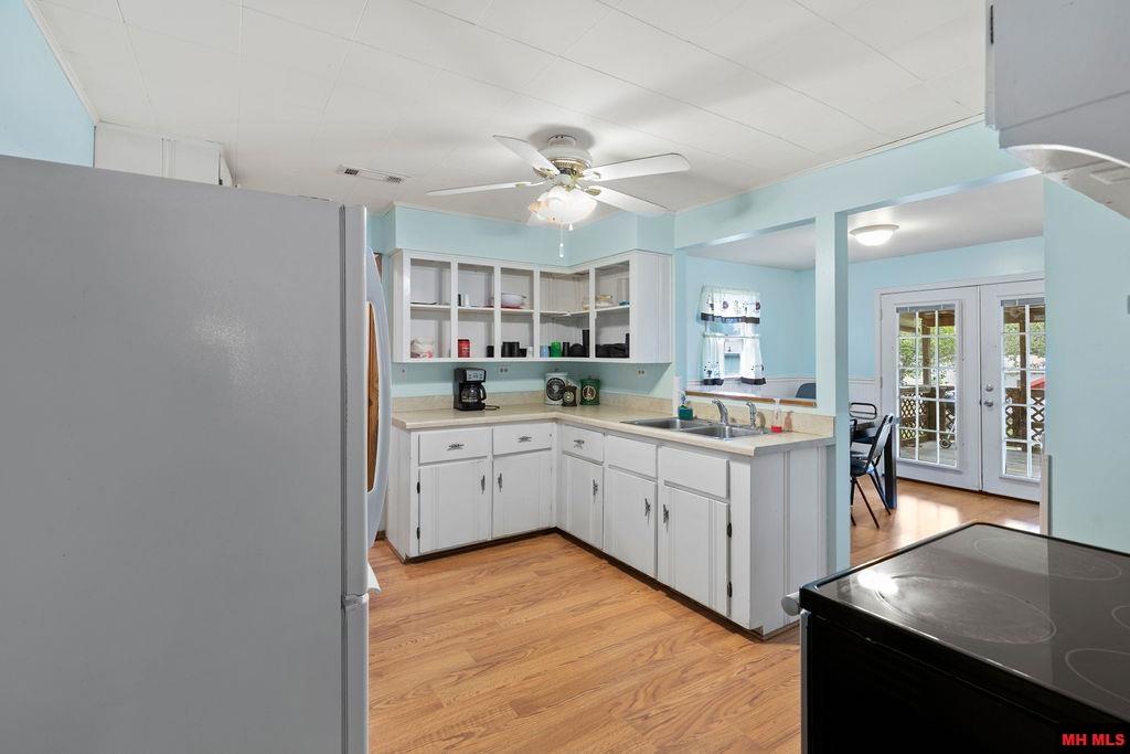 Unit 16 Golden Acre Road