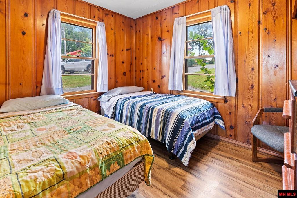 Unit 1 Golden Acre Road