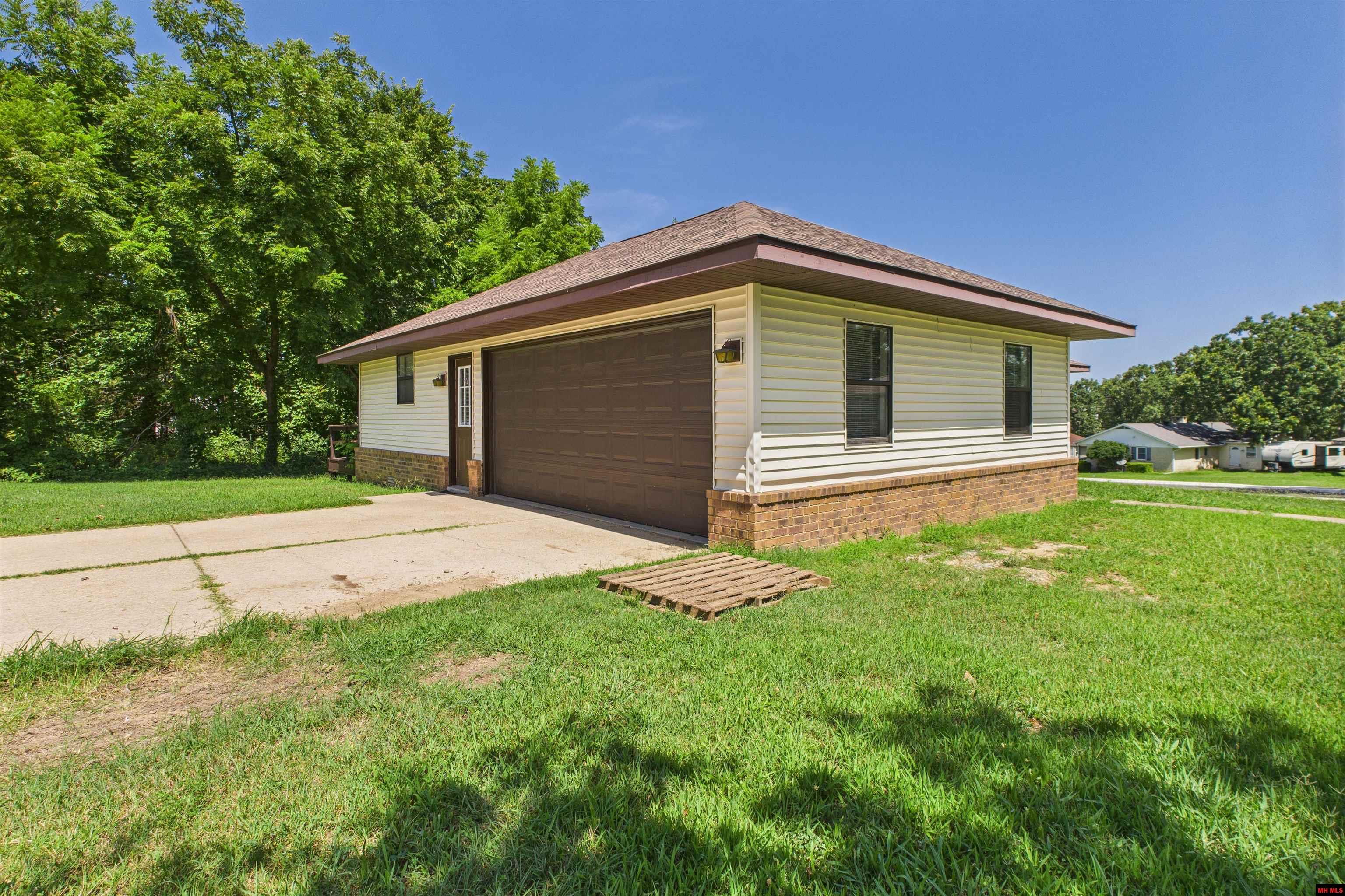 3208 Turnage Trail