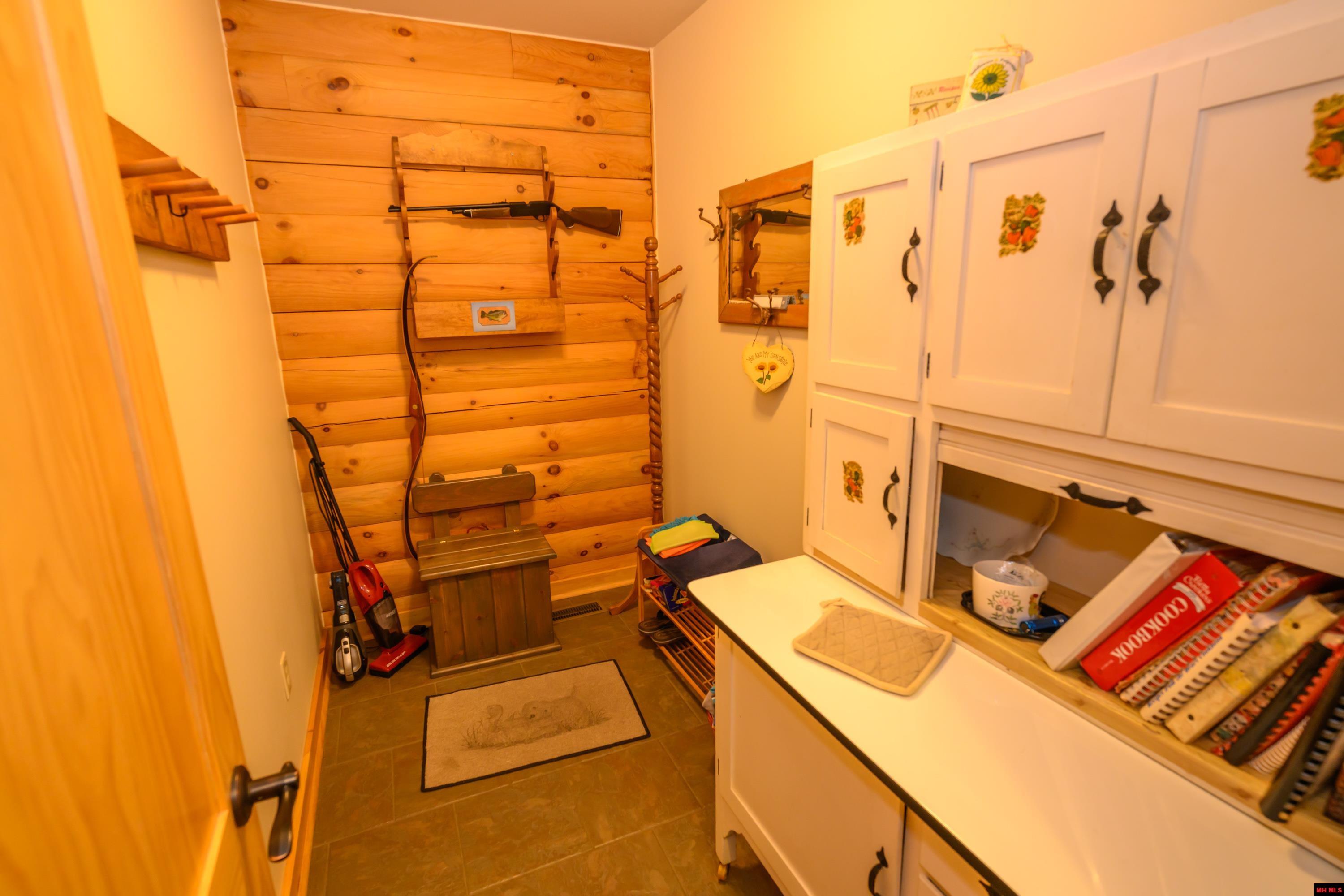 706 BLACKJACK TRAIL Mountain Home, AR