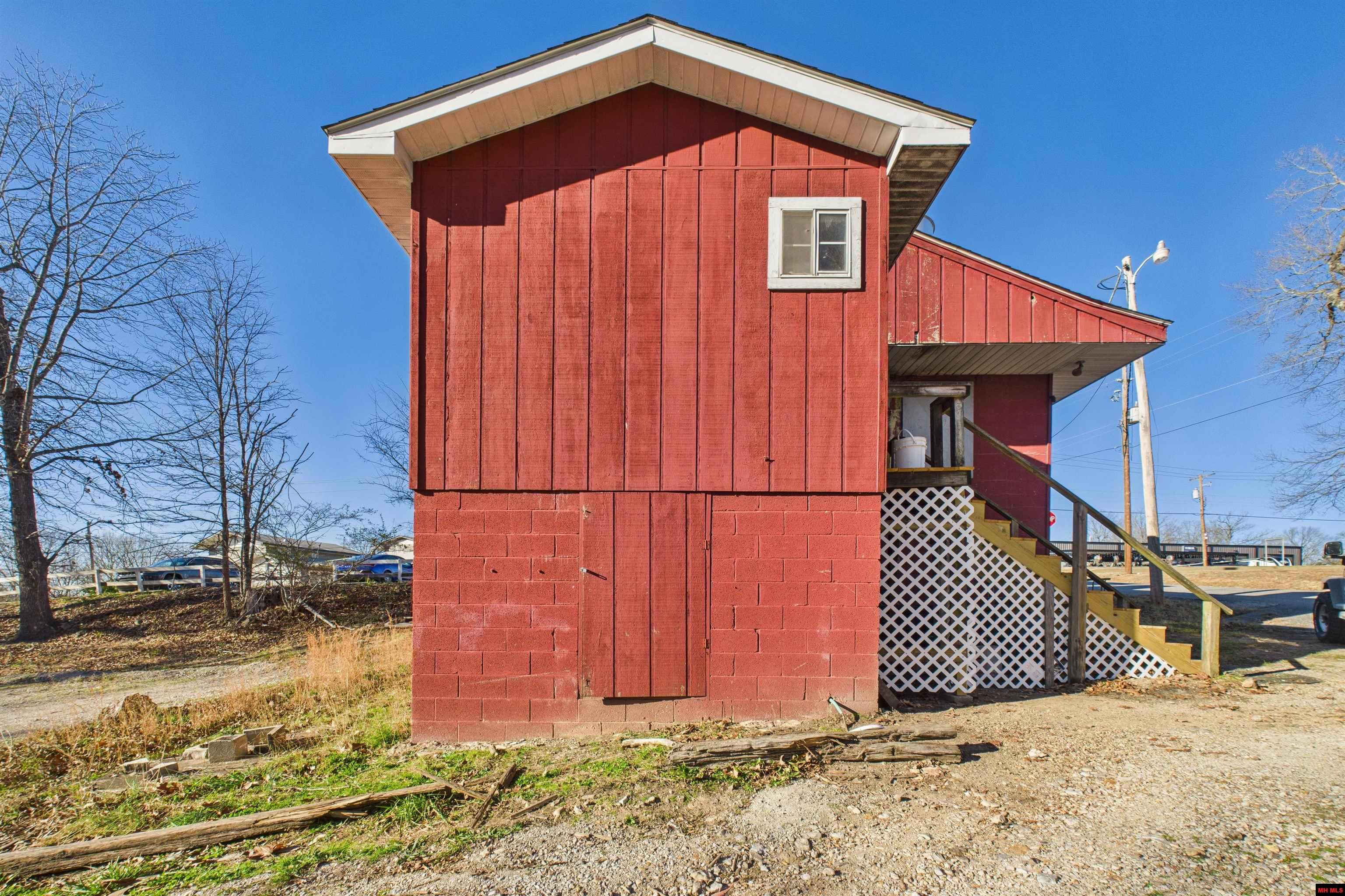 1603 Central Boulevard