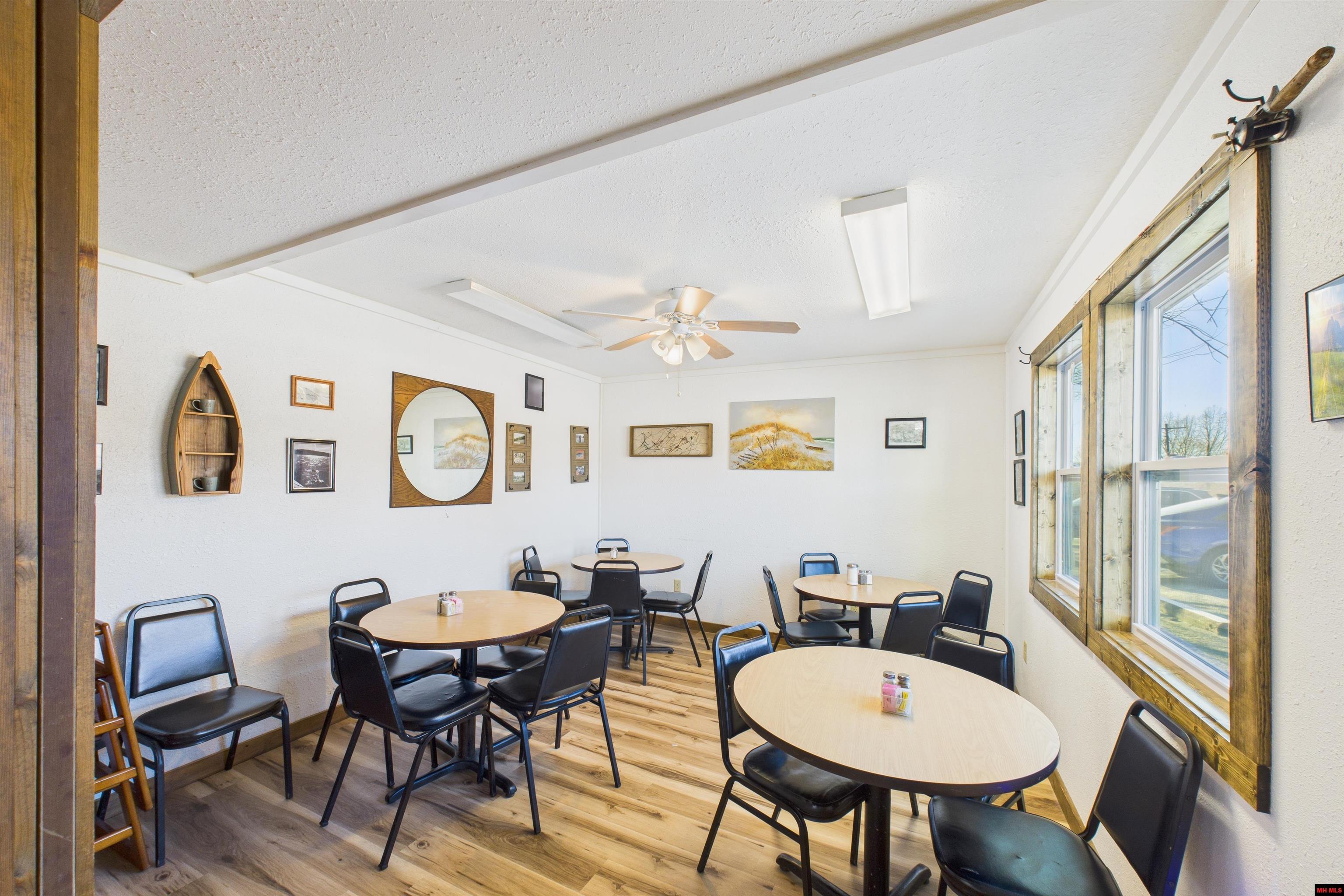 1603 Central Boulevard