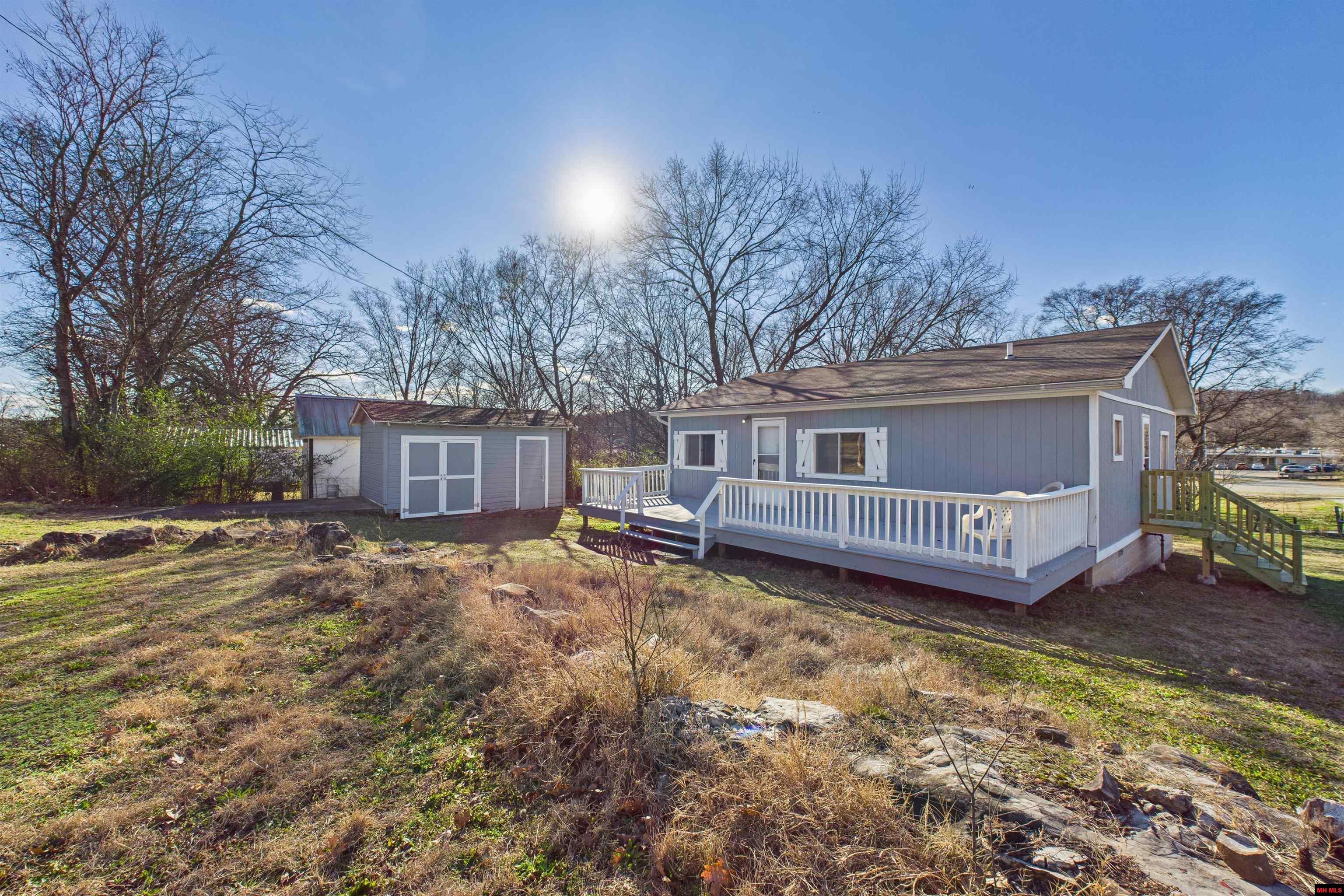 608 ESTES AVENUE Yellville, AR