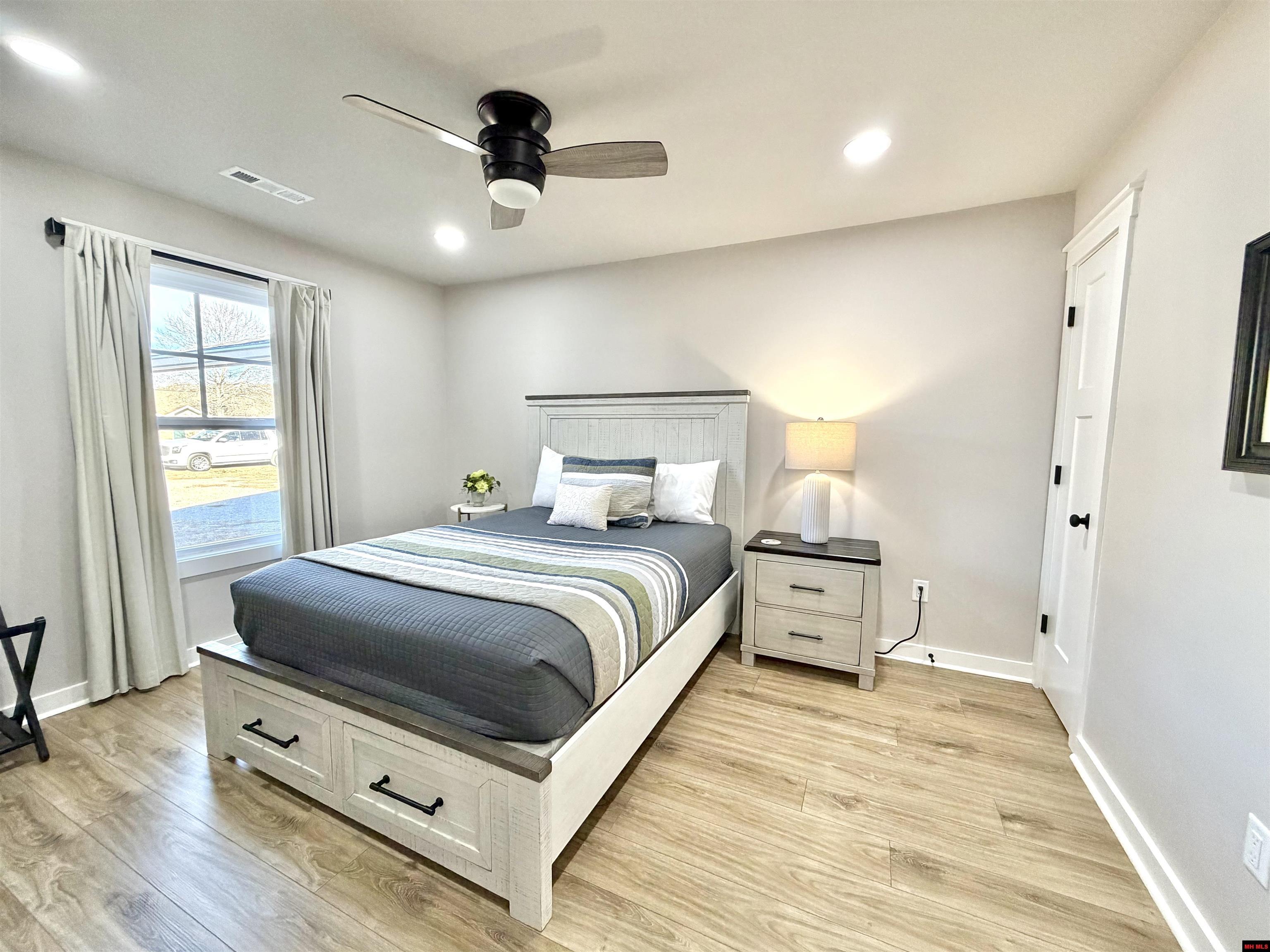 380 Valley Airport Drive