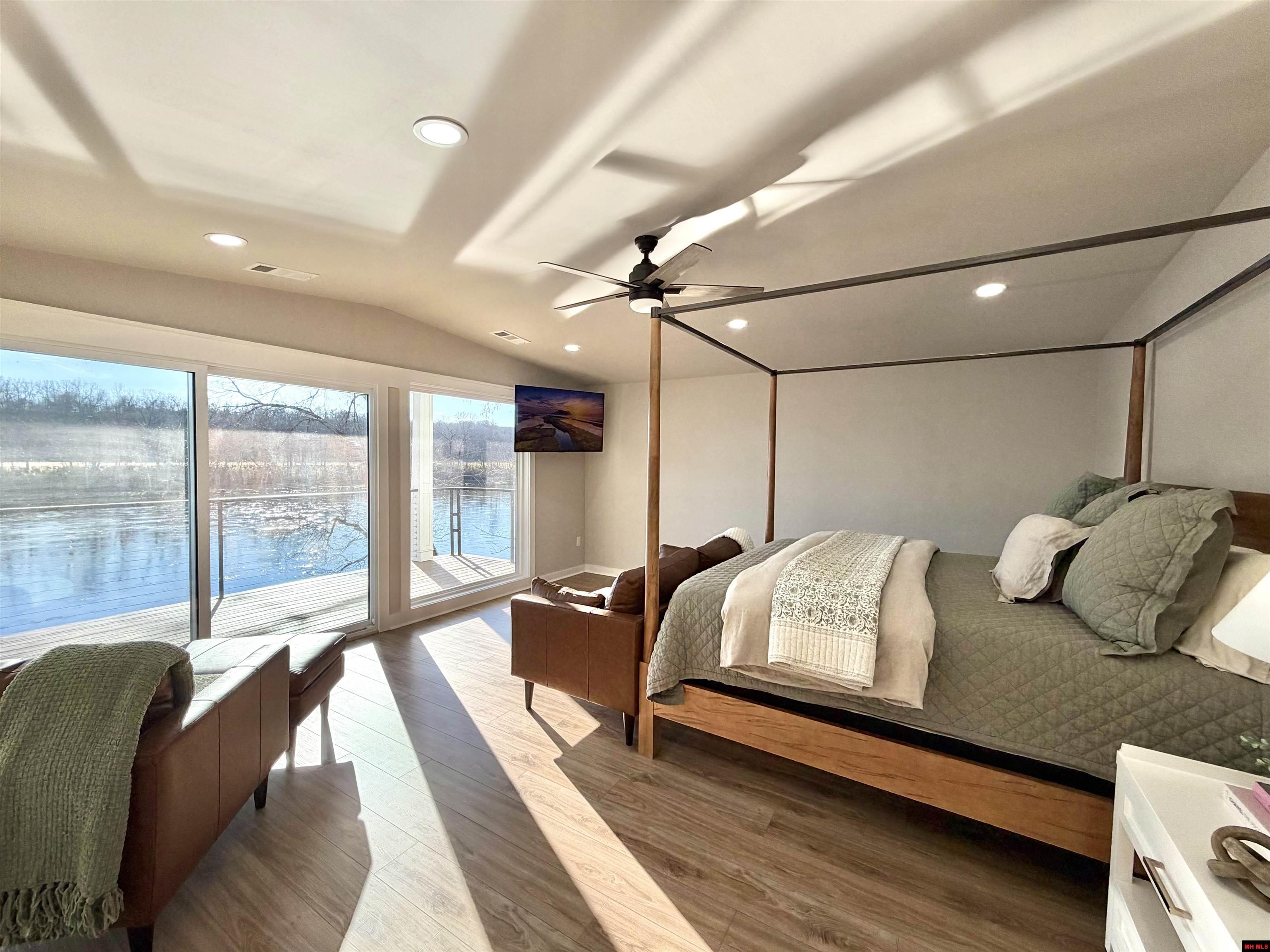 380 Valley Airport Drive