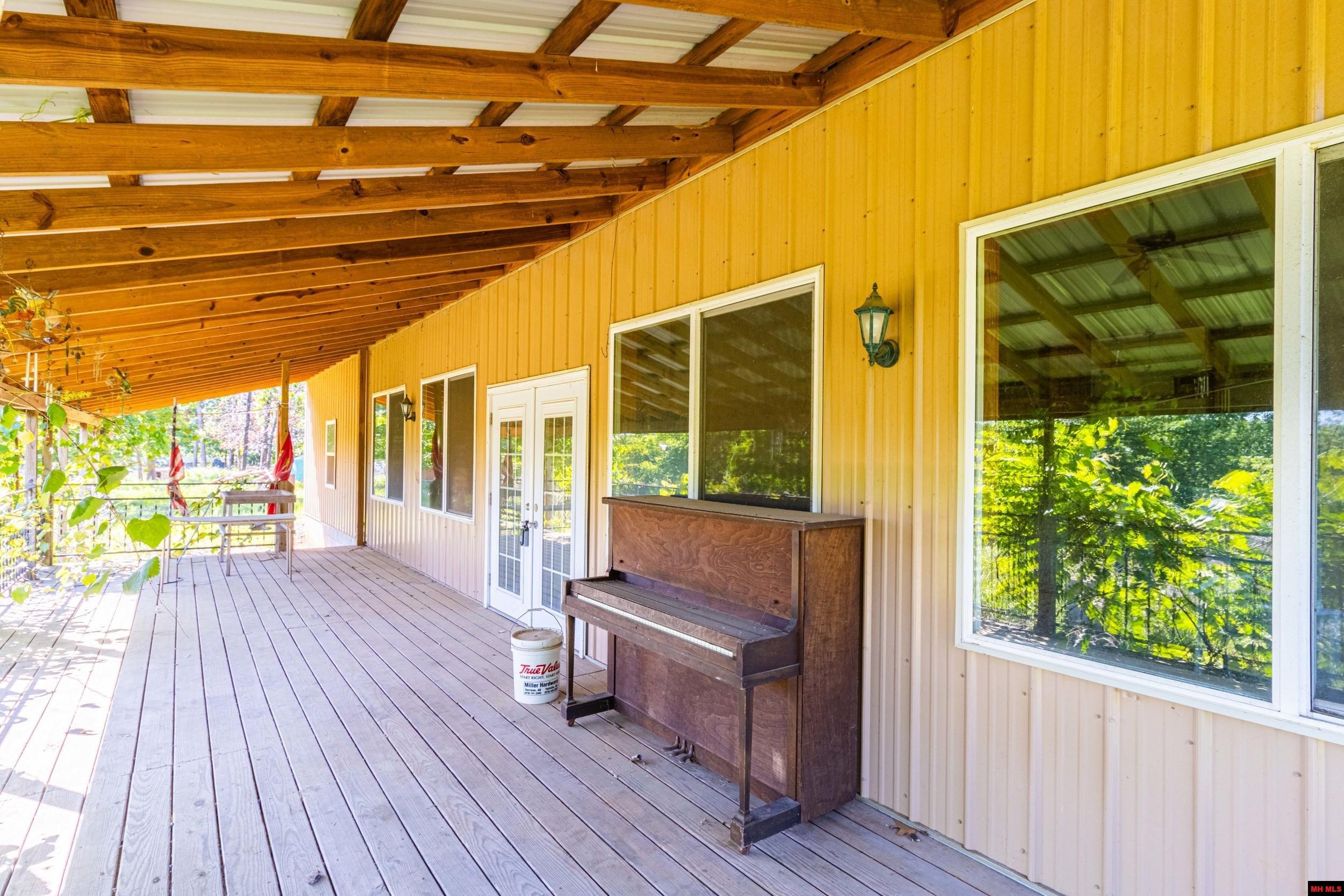 251 COLD MOUNTAIN TERRACE Yellville, AR 72687
