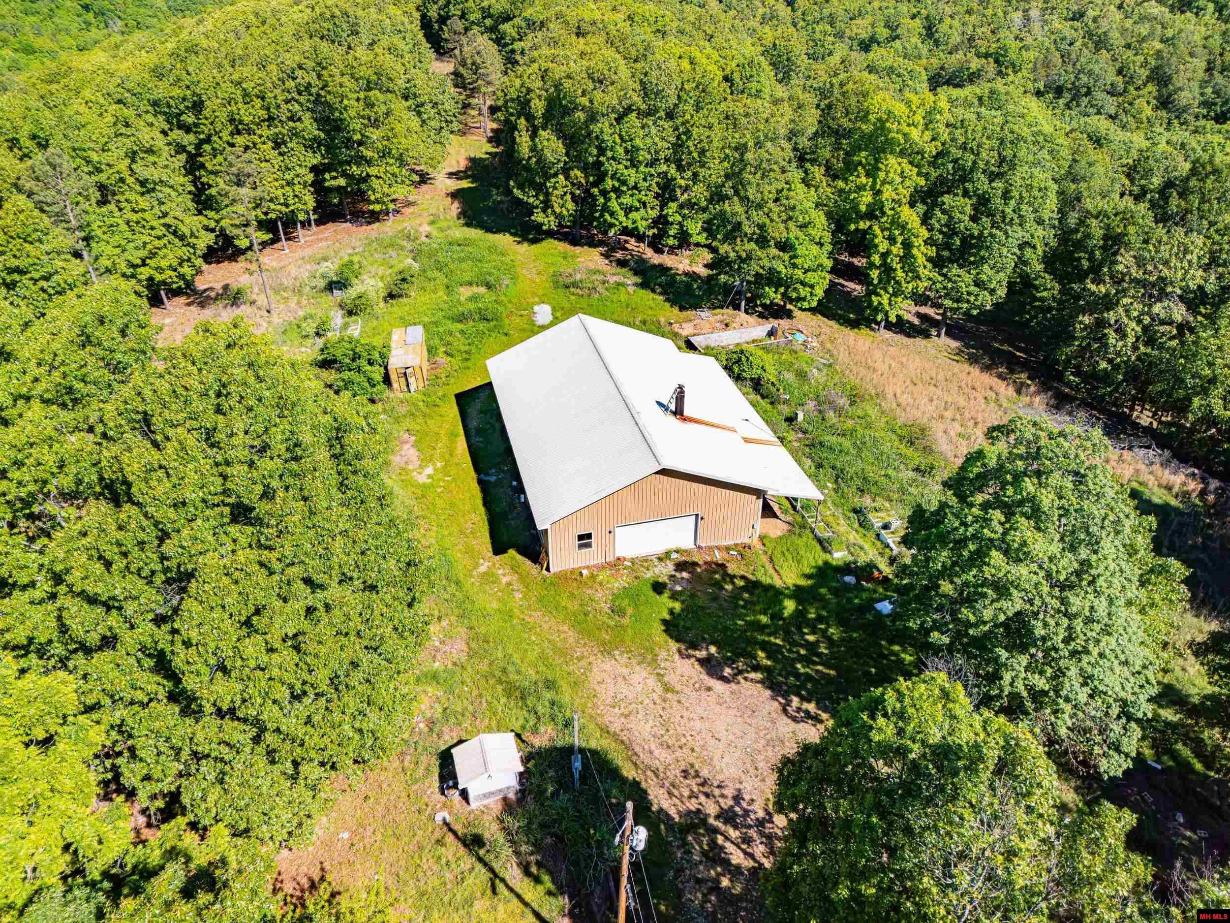 251 COLD MOUNTAIN TERRACE Yellville, AR 72687