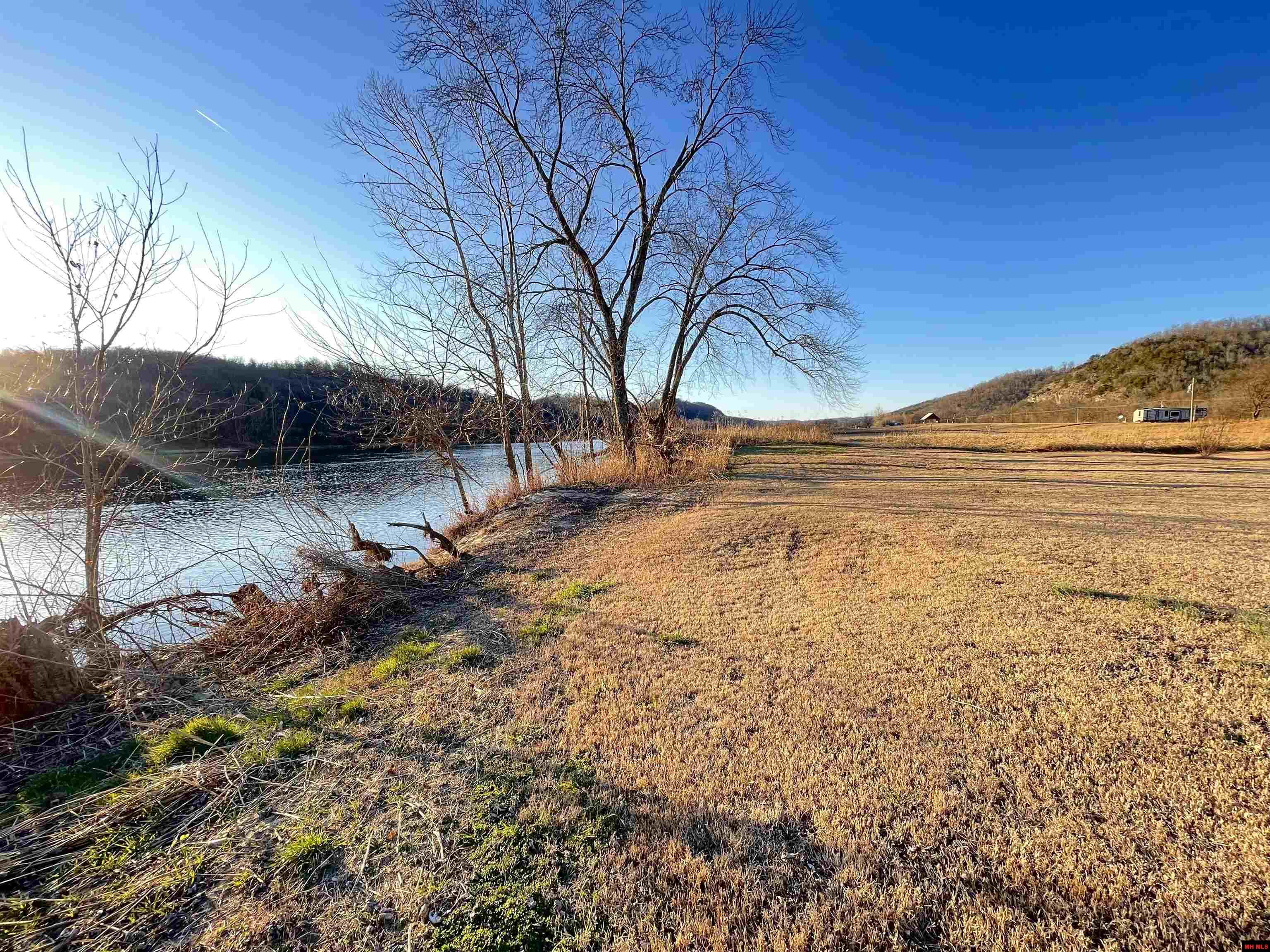 451 White River Landing