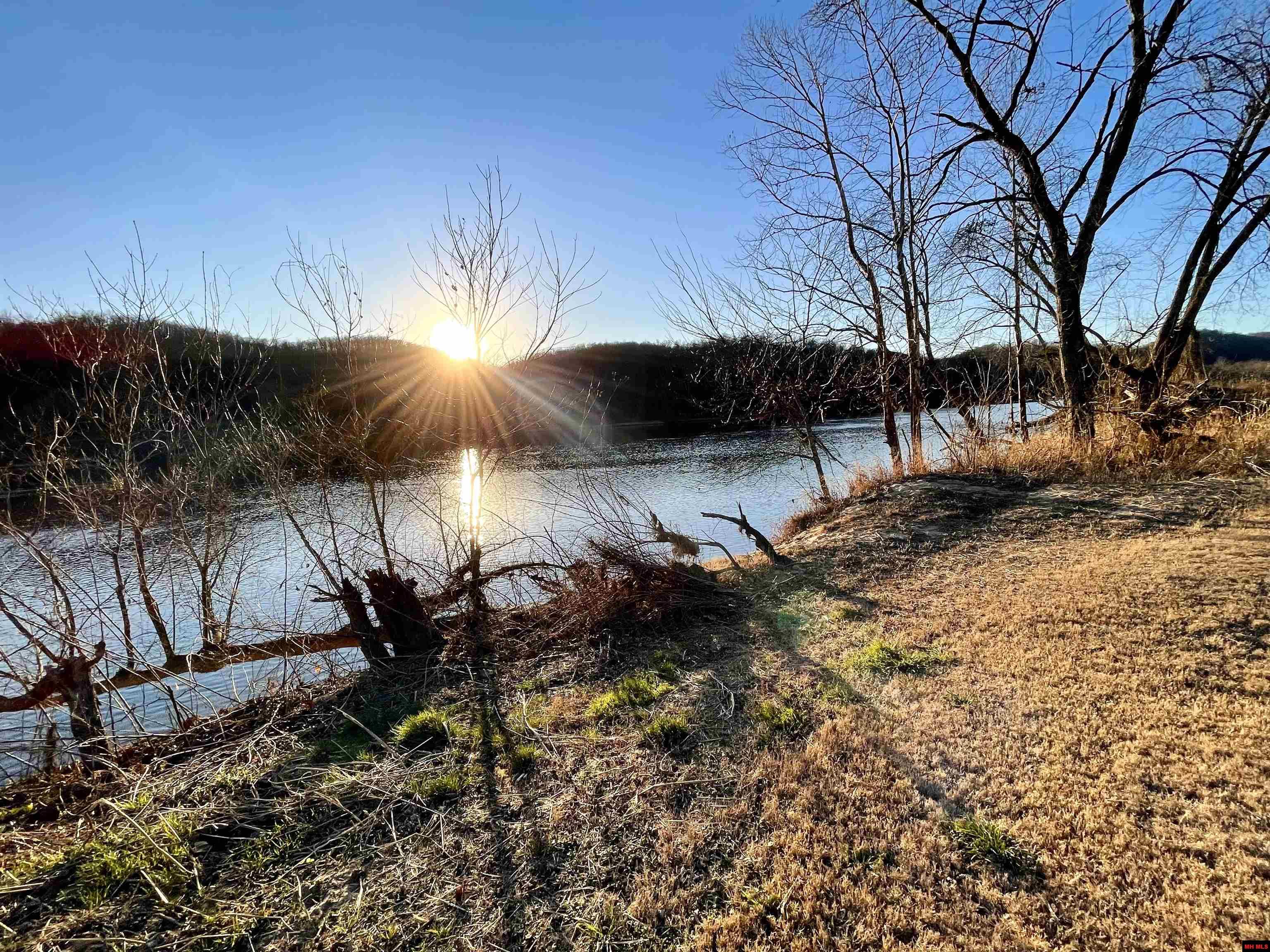 451 White River Landing