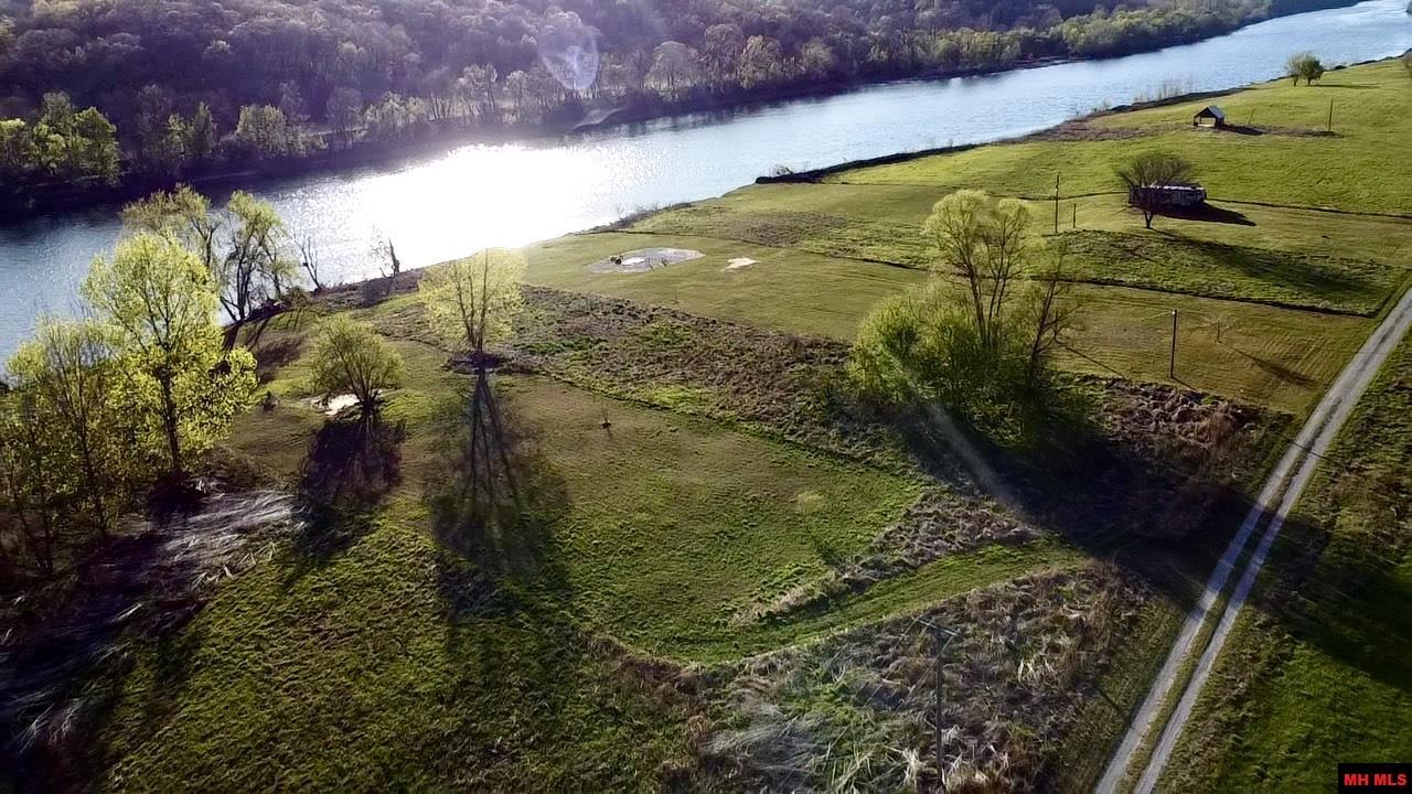 451 White River Landing