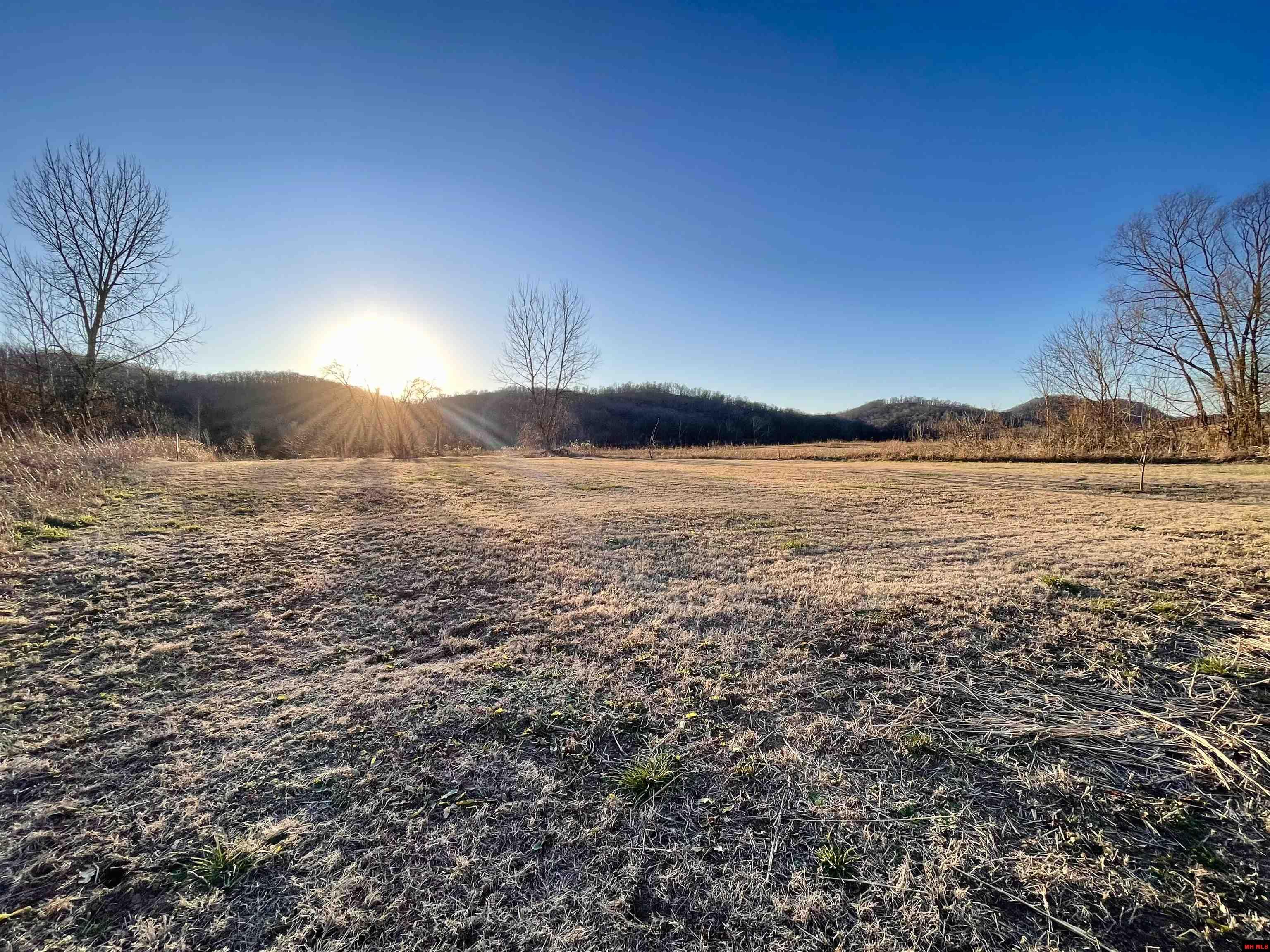 451 White River Landing