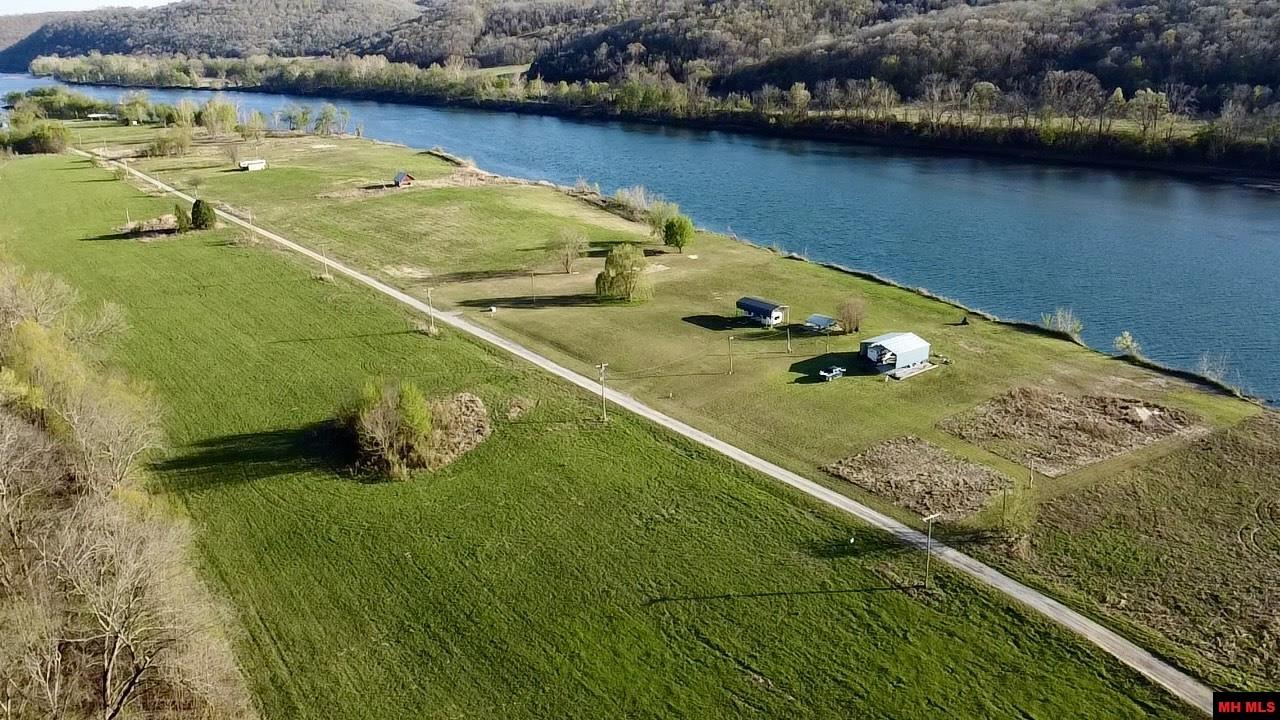 451 White River Landing