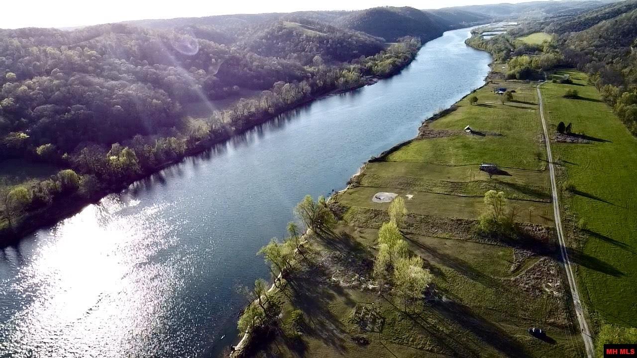 451 White River Landing