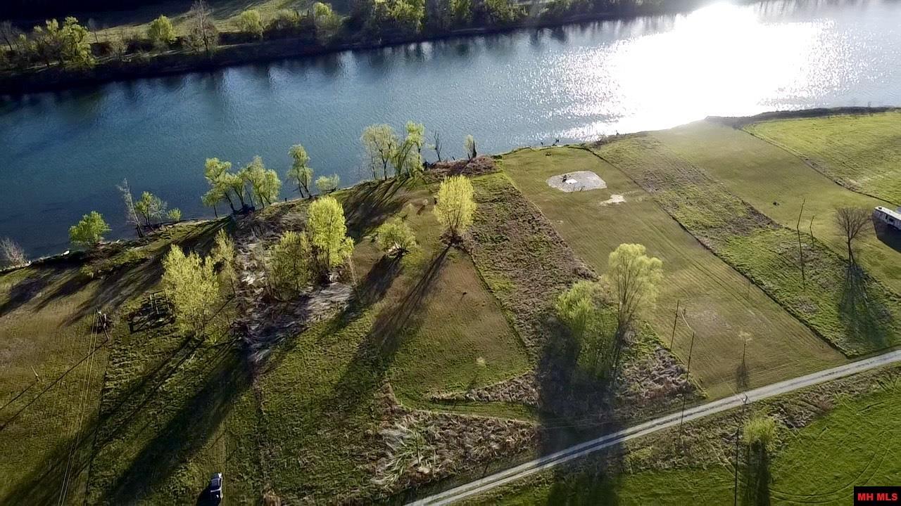 451 White River Landing