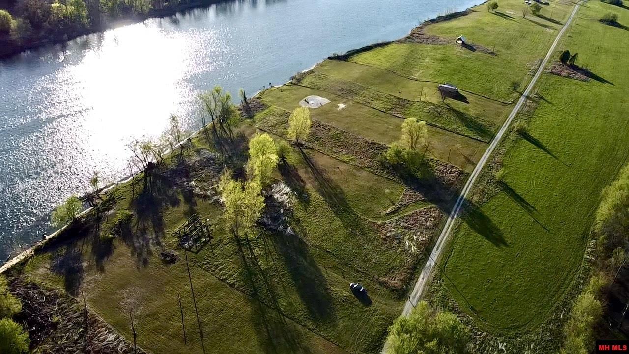 451 White River Landing