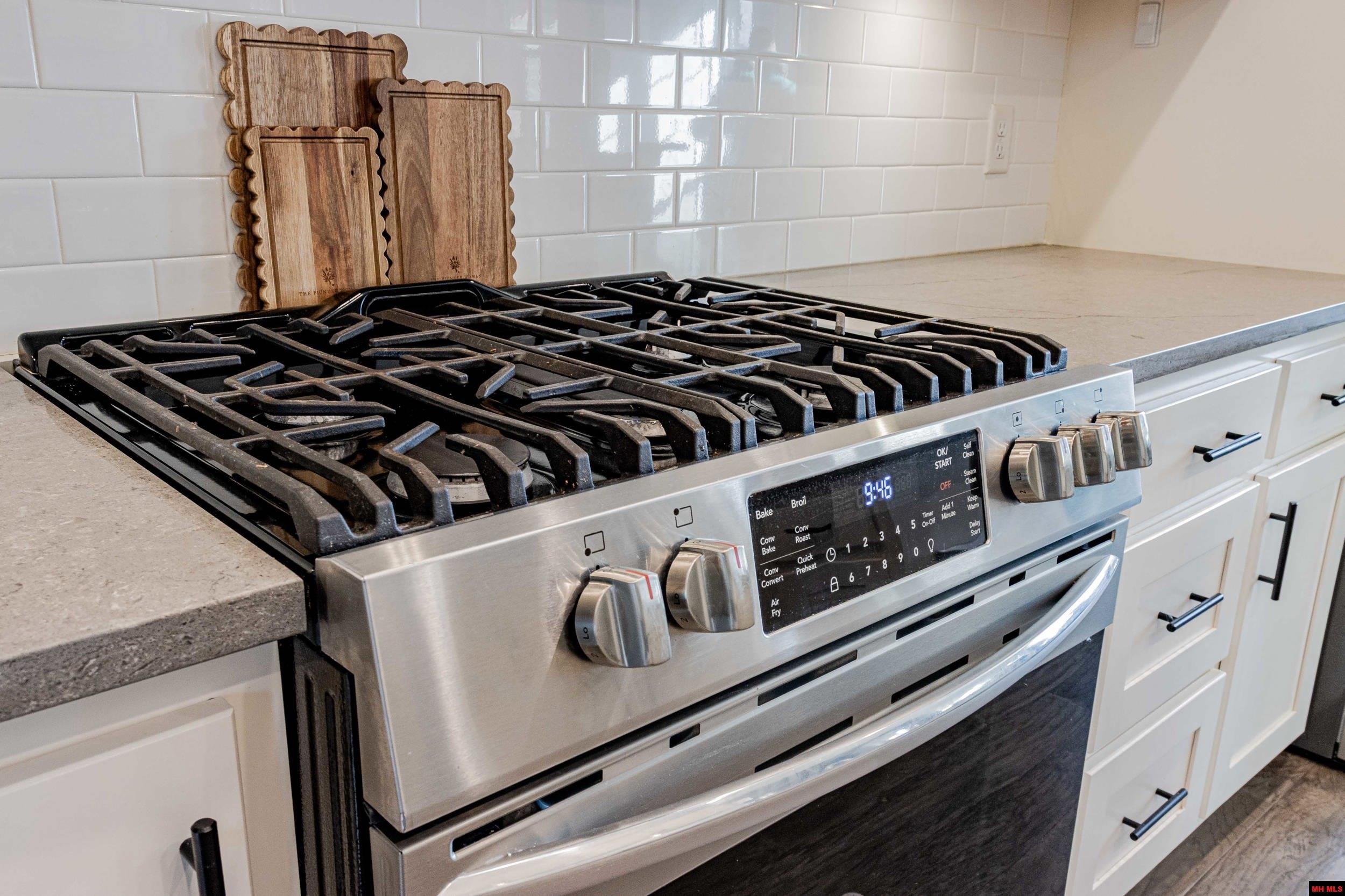 1216 Chestnut Hills Drive