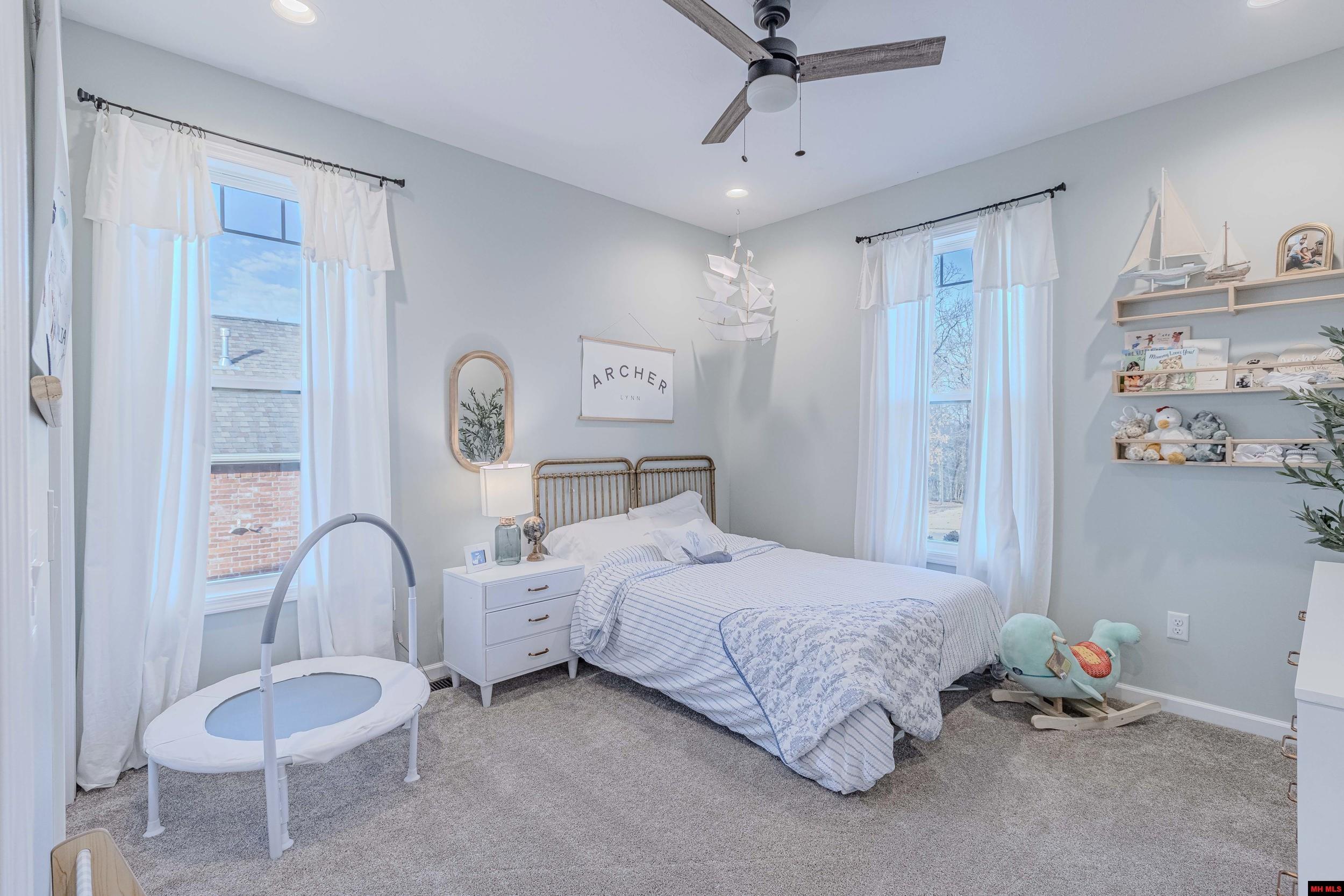 1216 Chestnut Hills Drive