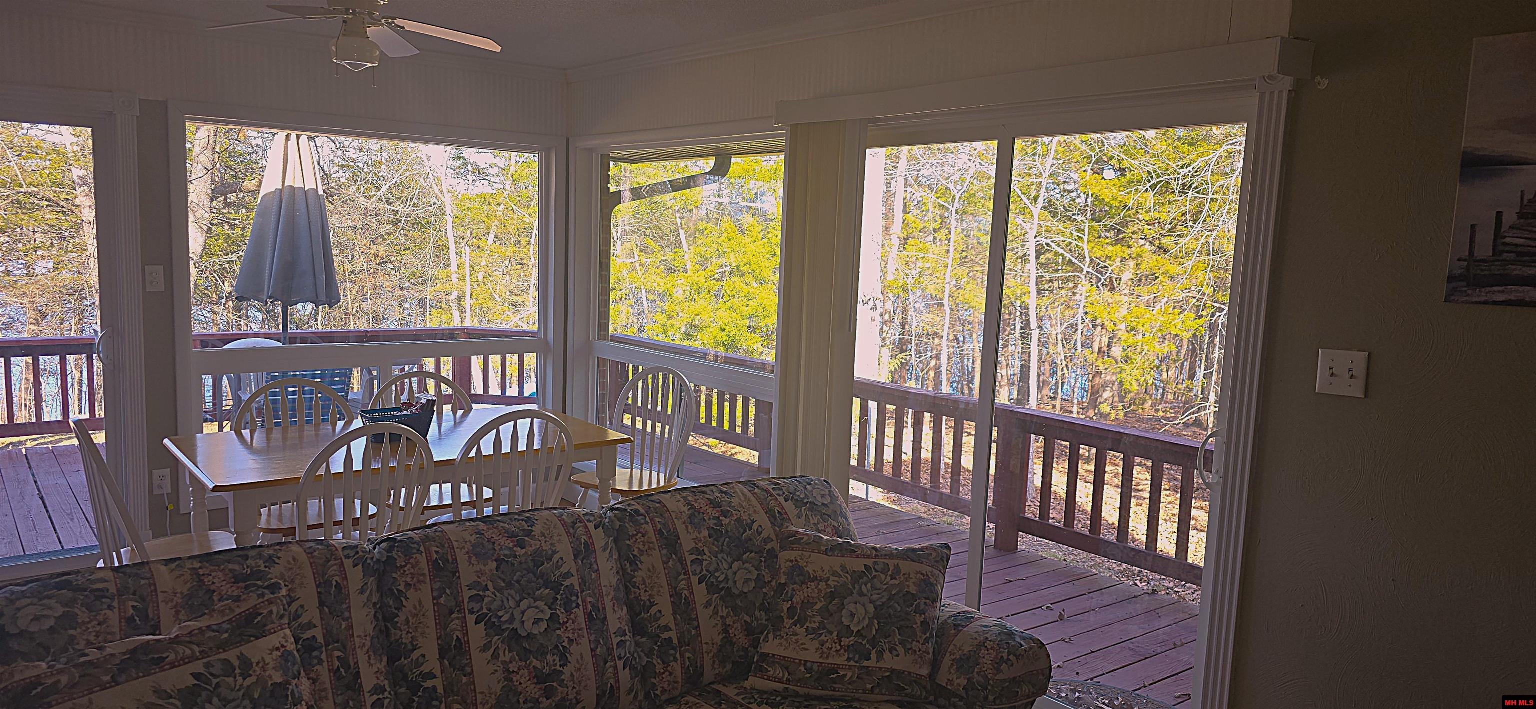 1095 Hickory Flats Lane