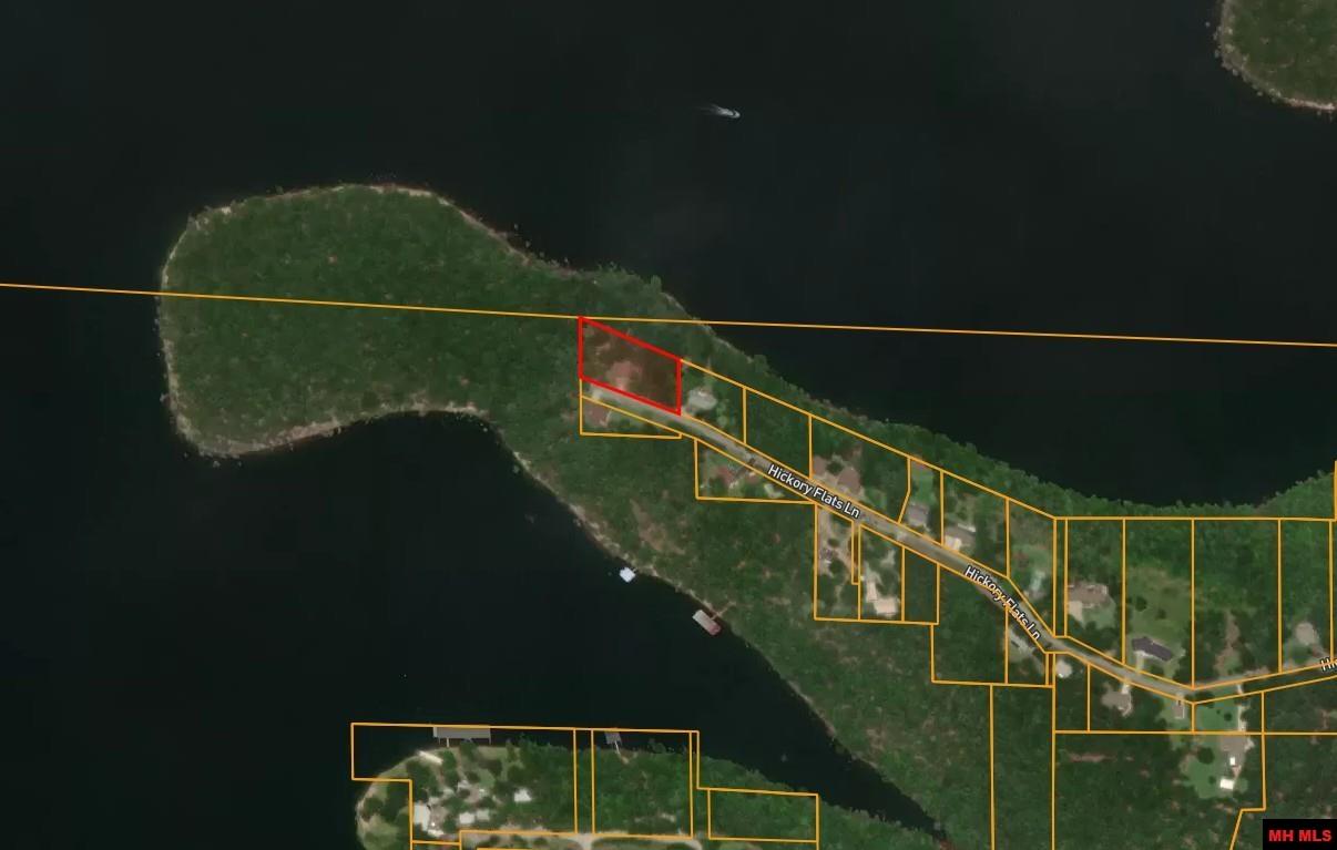 1095 Hickory Flats Lane