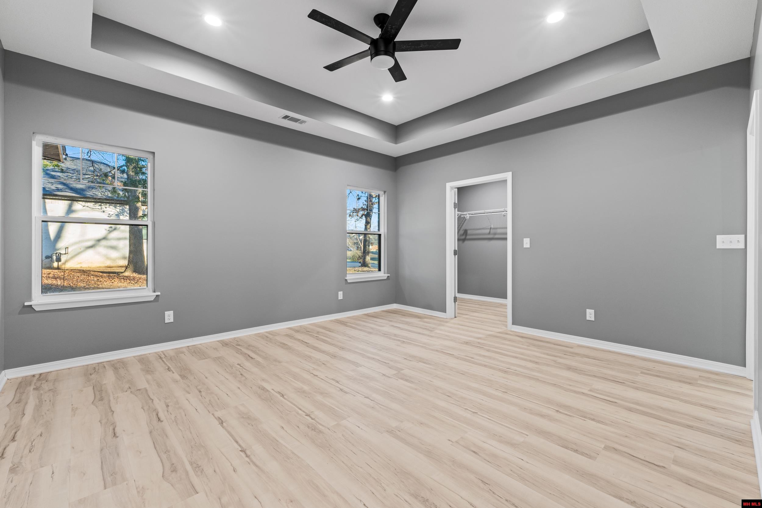 1368 Hampshire Circle