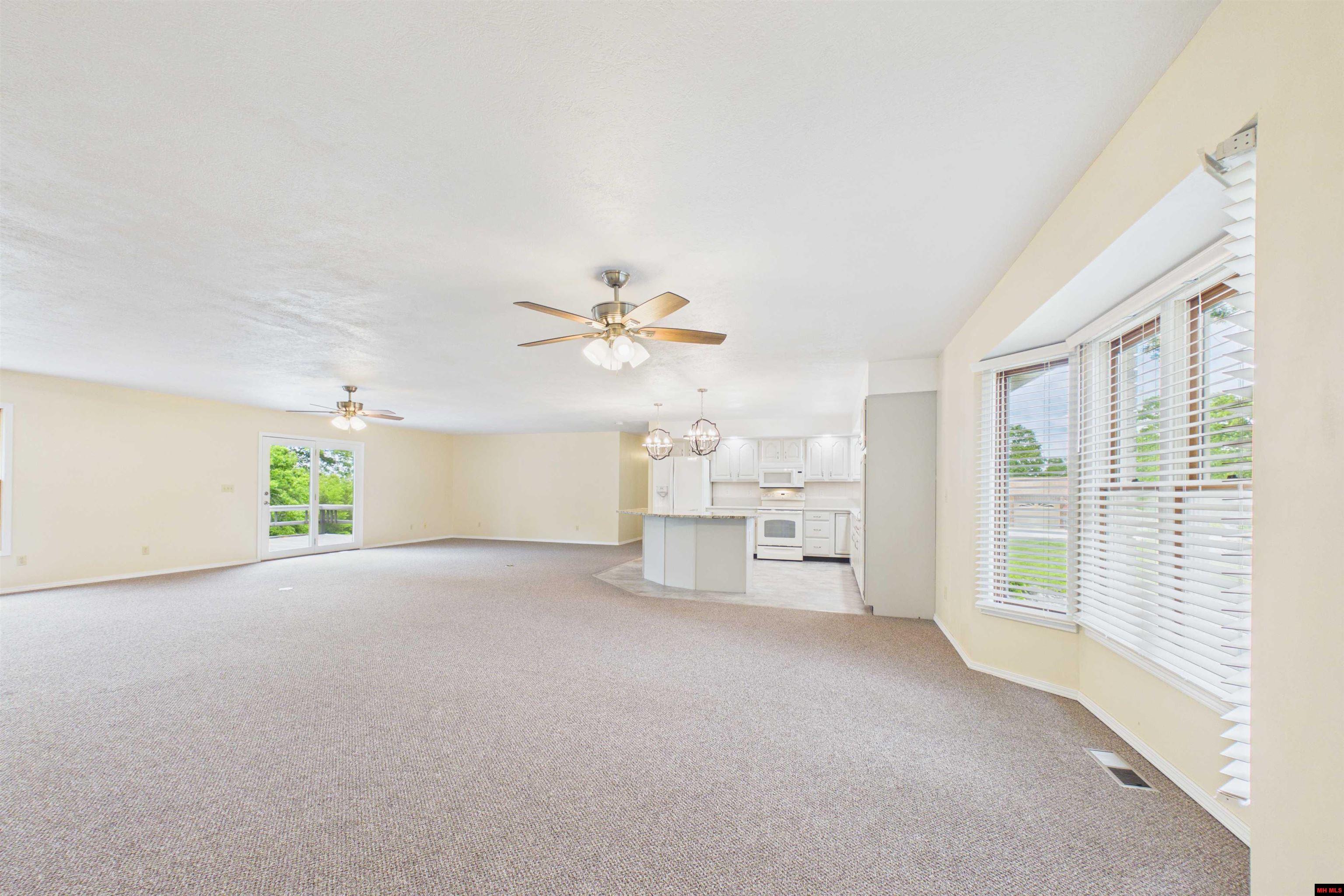 334 FOREST HILLS DRIVE Mountain Home, AR 72653