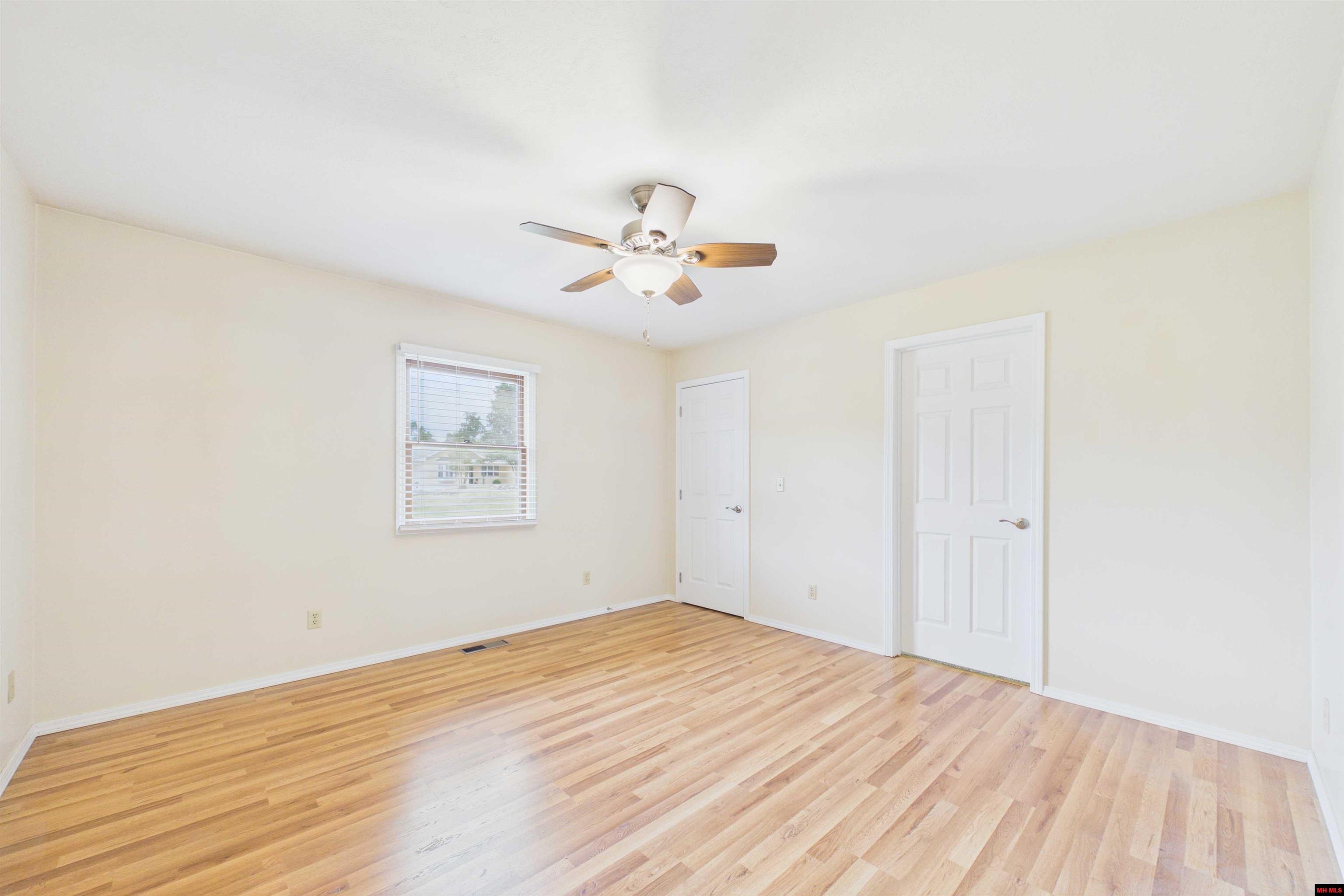 334 FOREST HILLS DRIVE Mountain Home, AR 72653