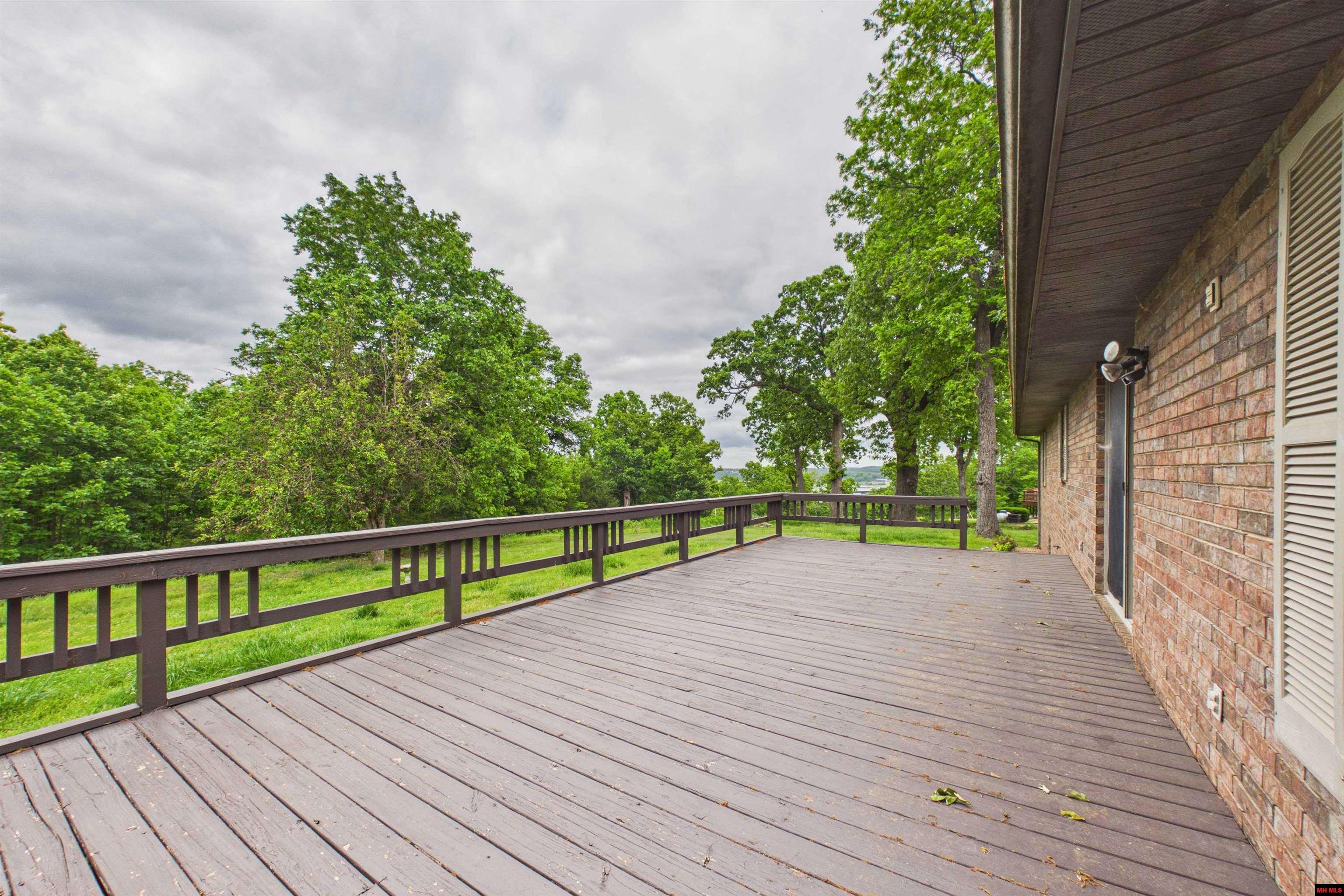 334 FOREST HILLS DRIVE Mountain Home, AR 72653