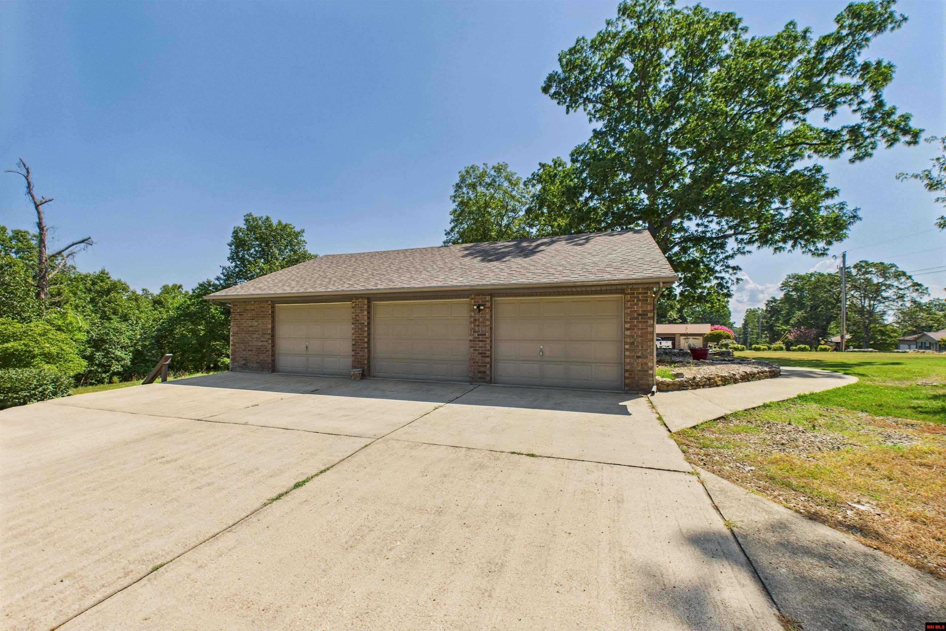 334 Forest Hills Drive