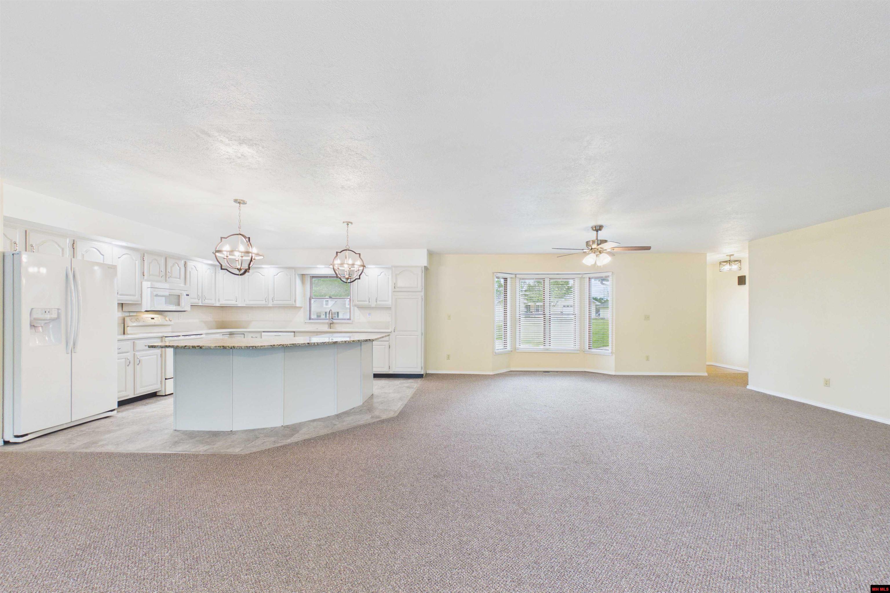 334 FOREST HILLS DRIVE Mountain Home, AR 72653