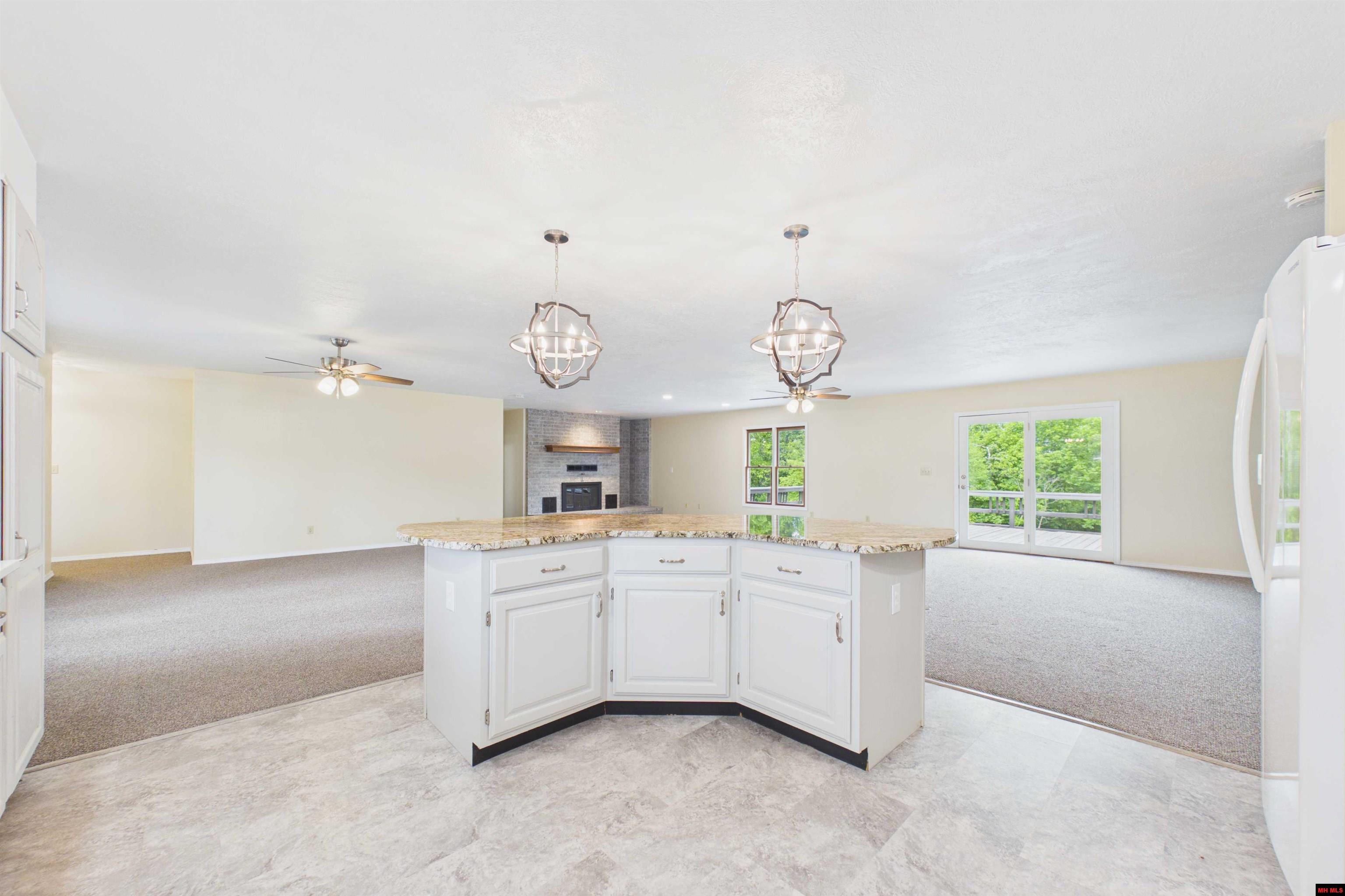 334 FOREST HILLS DRIVE Mountain Home, AR 72653