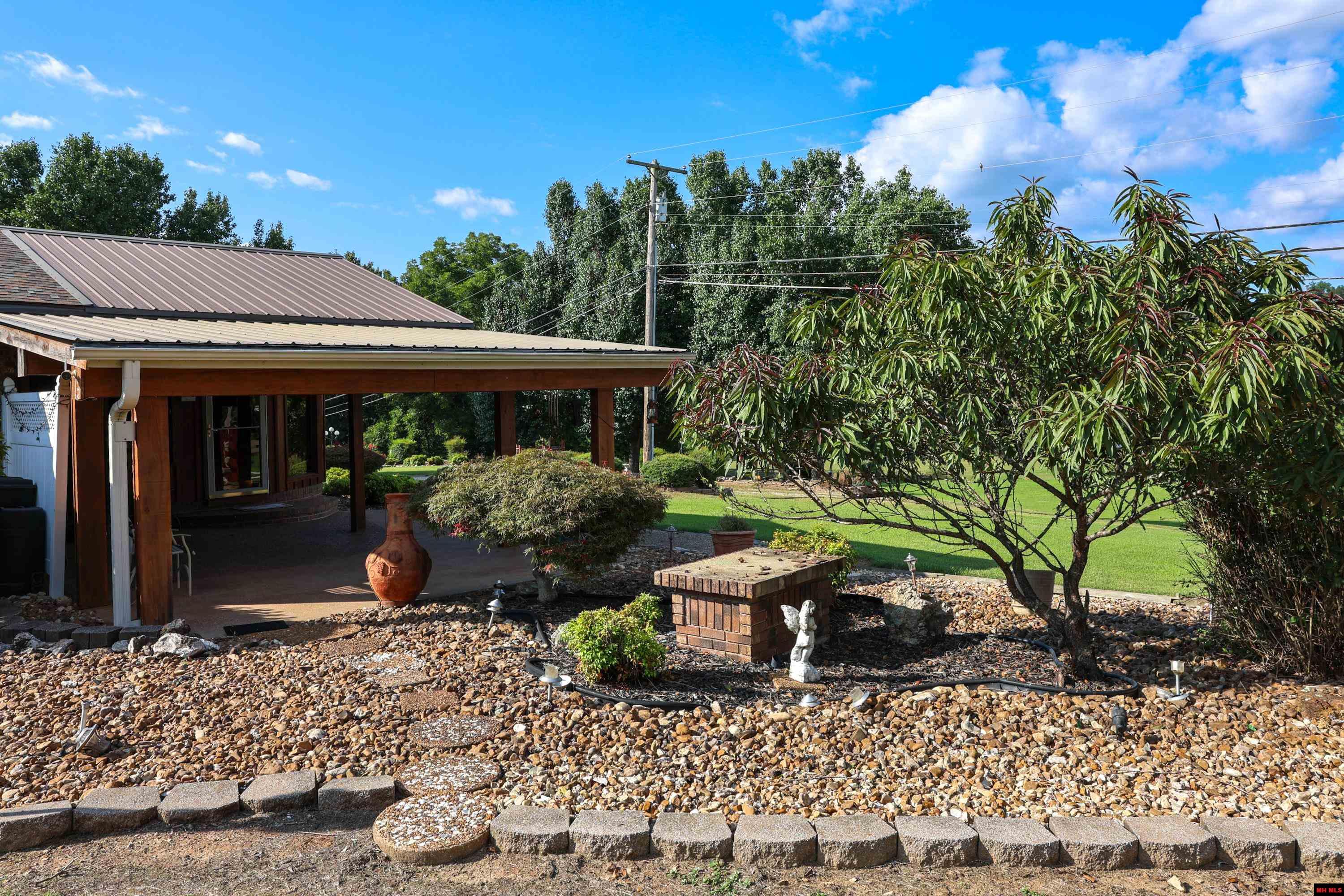 382 Riverview Drive