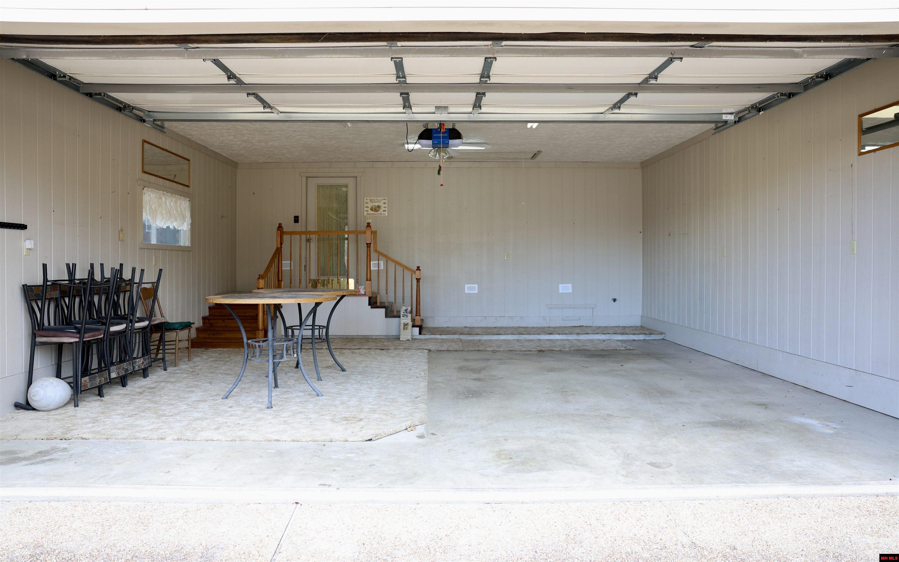 382 Riverview Drive