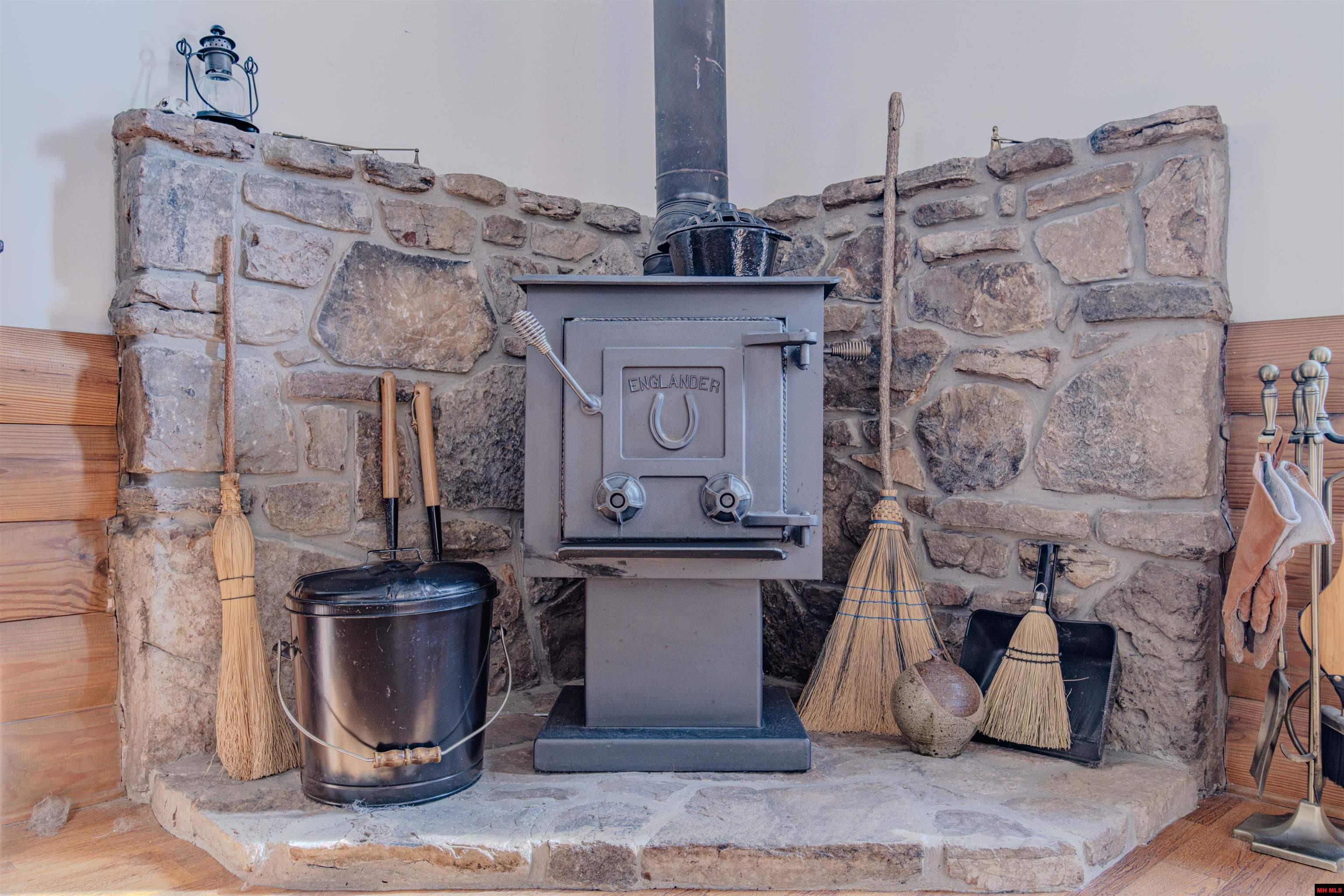 1017 Peace Valley Road