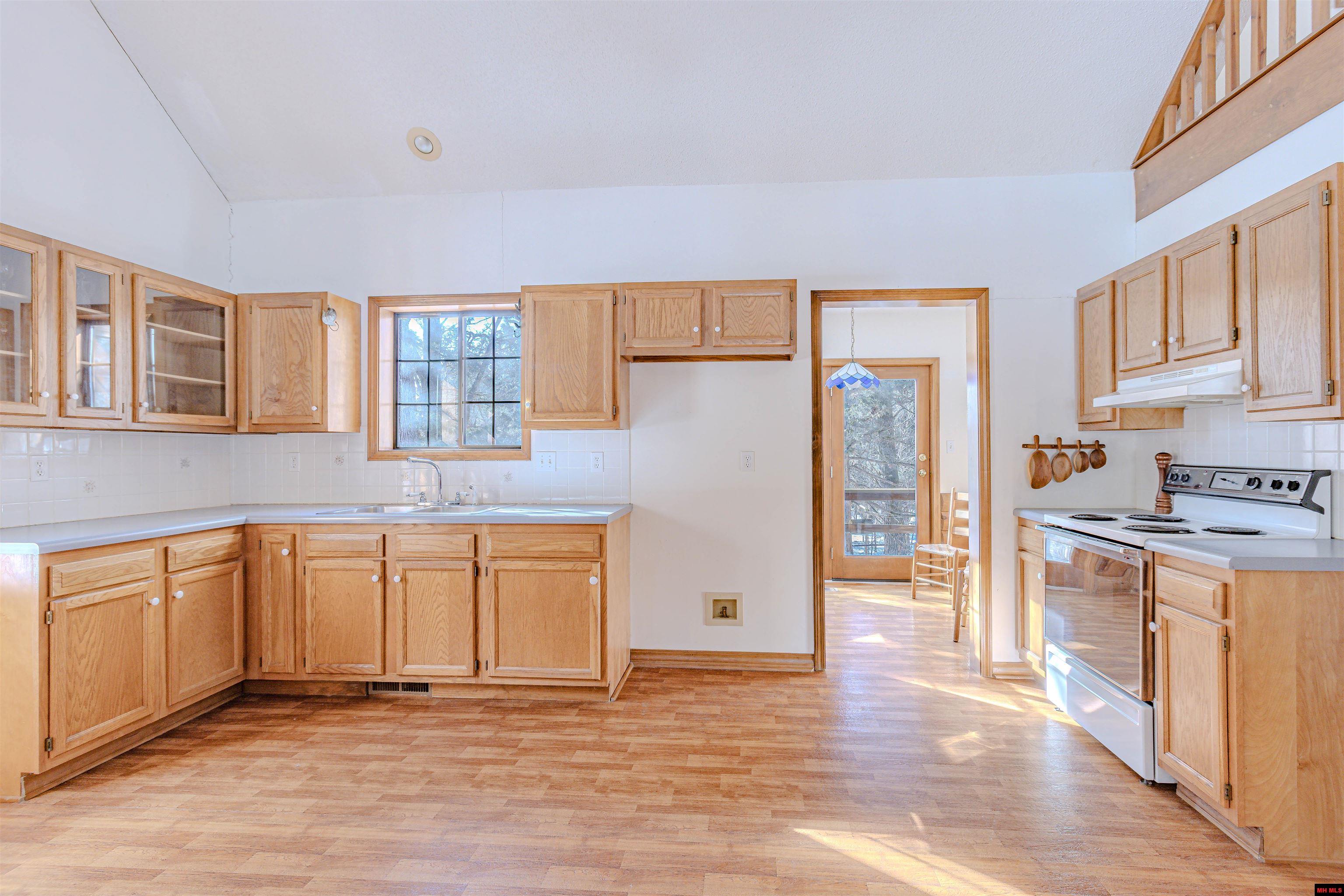 1017 Peace Valley Road