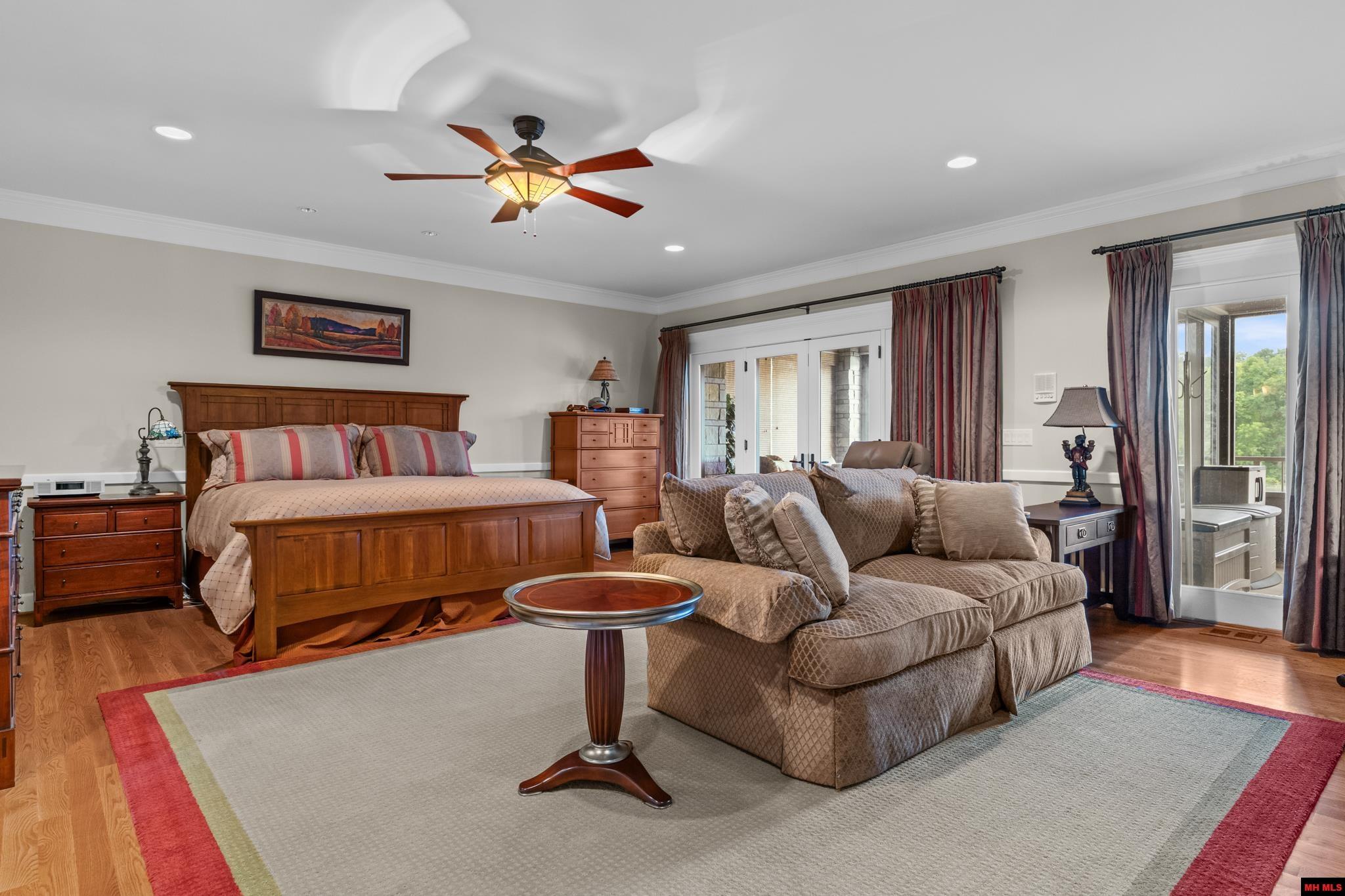 500 Valley Airport Drive