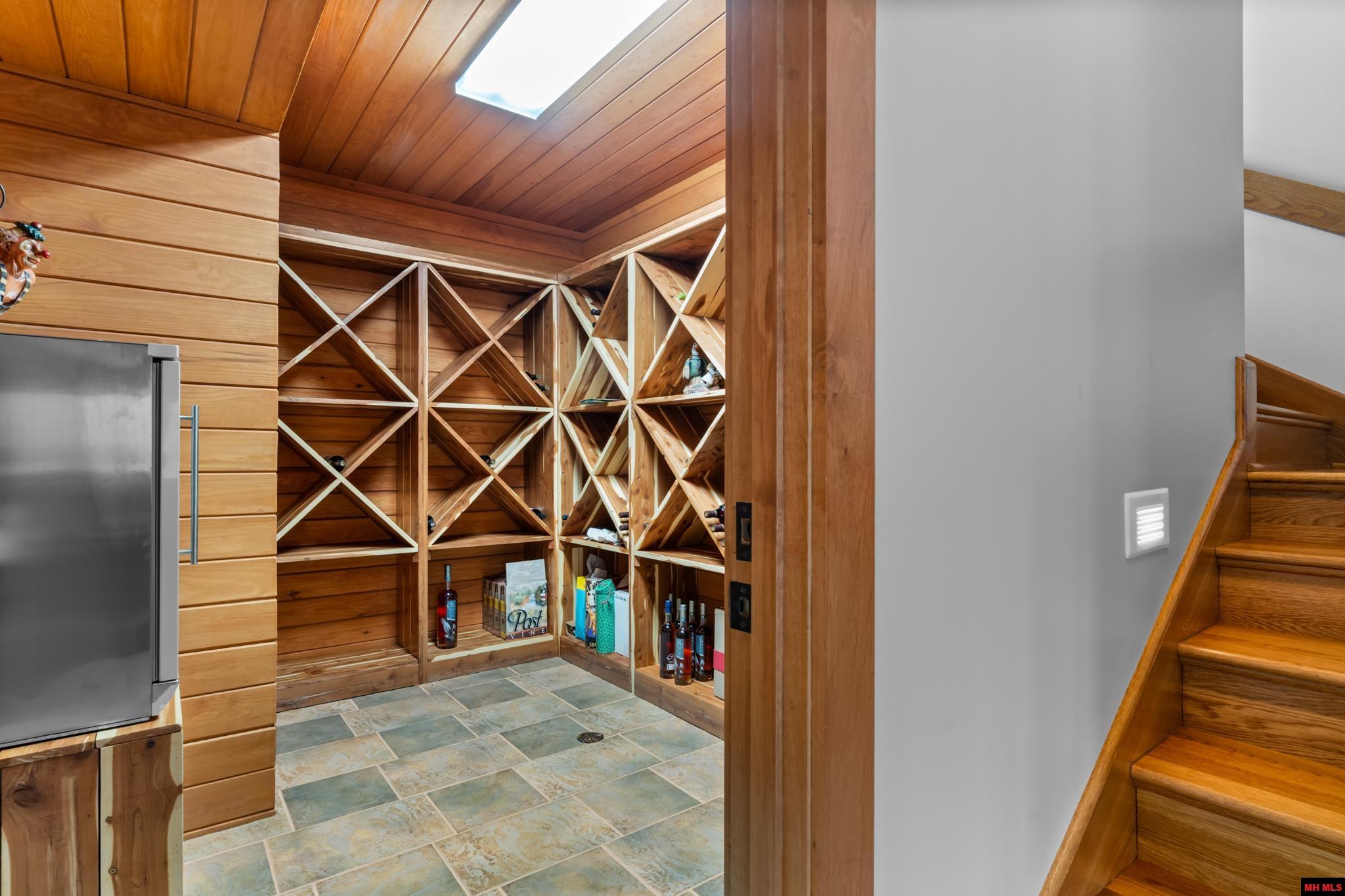 500 Valley Airport Drive