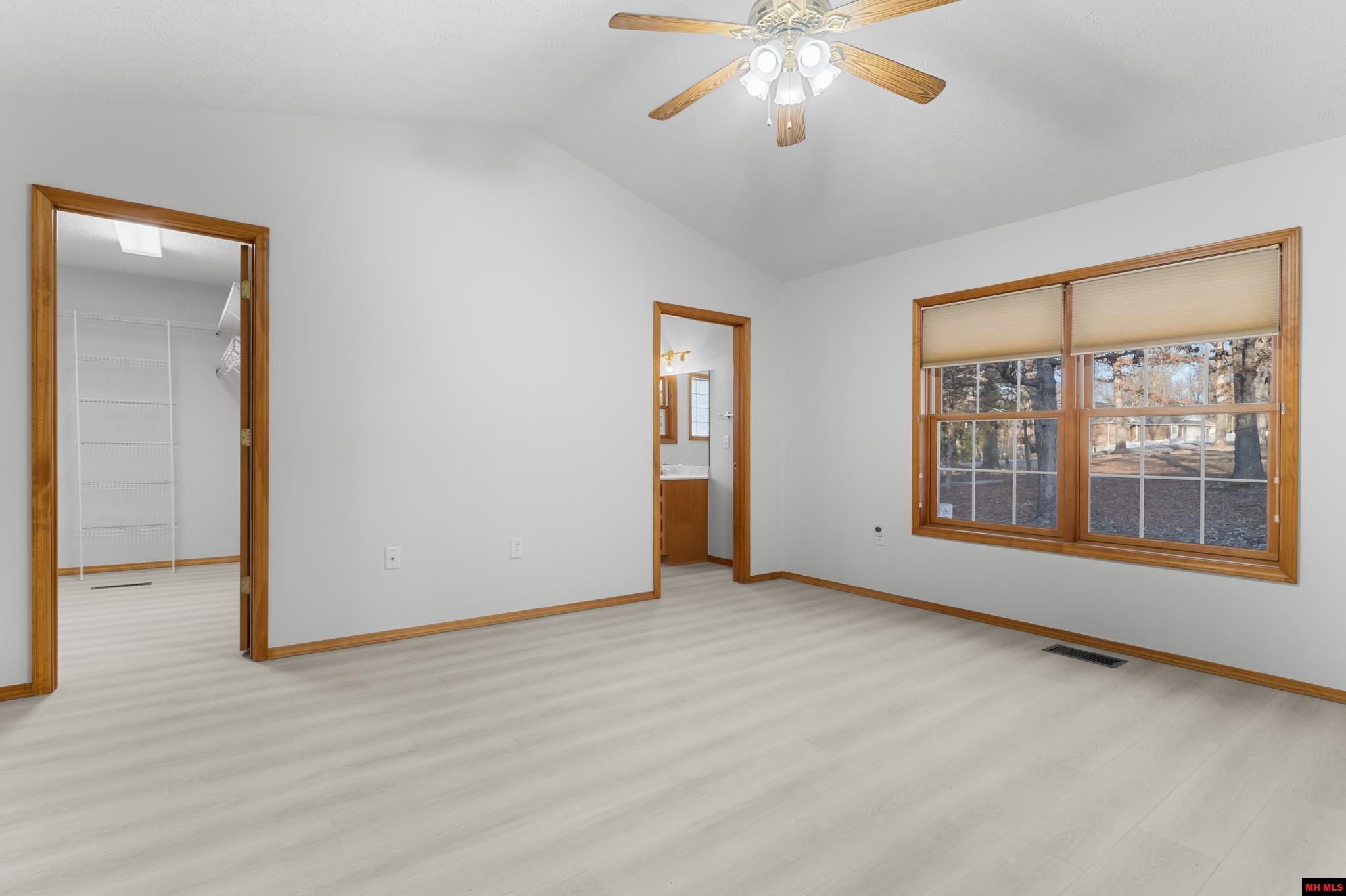 255 GLEN COVE DRIVE Lakeview, AR 72642
